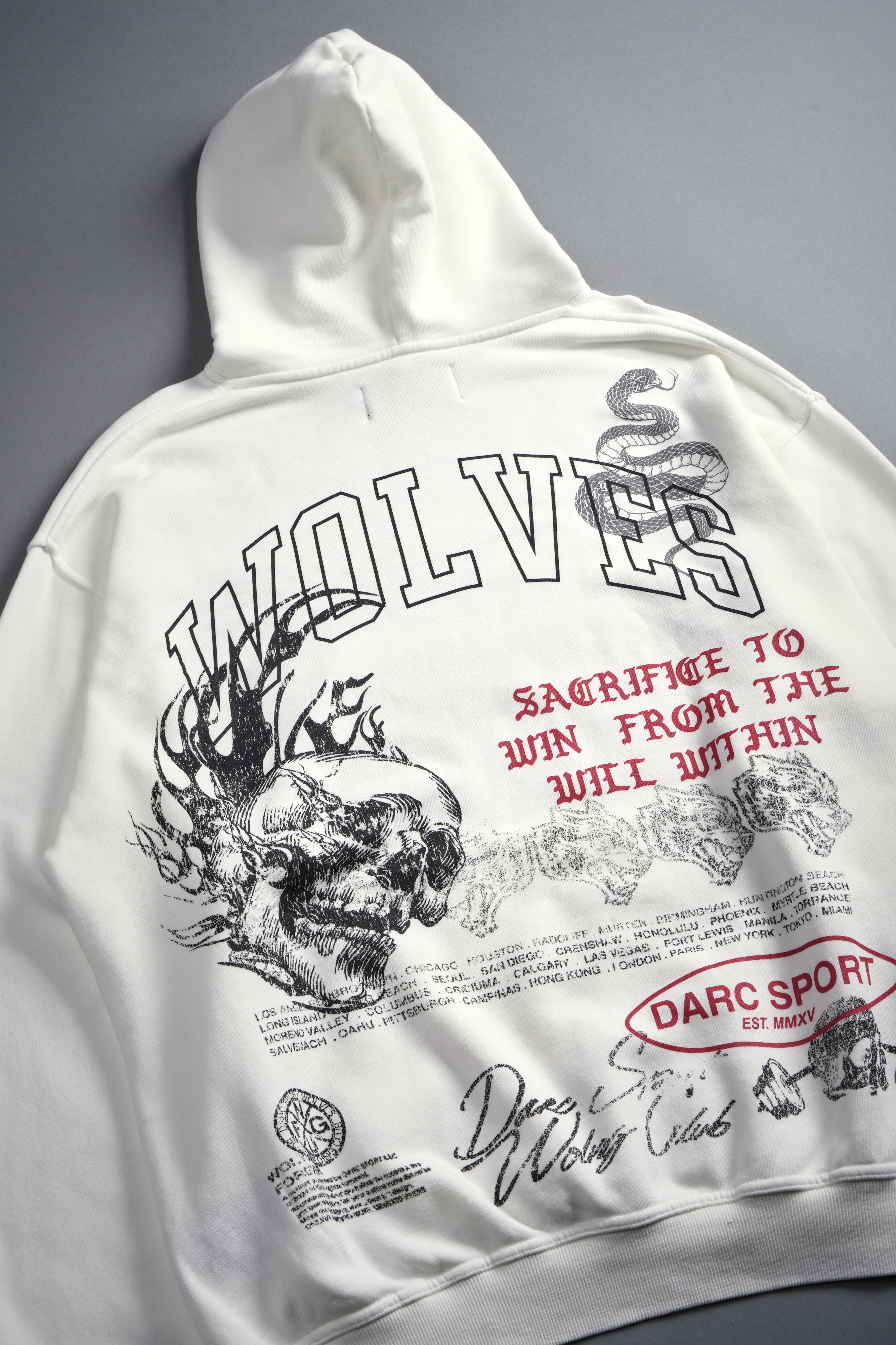 Flame Skull Pierce Hoodie in Cream — imagem 18