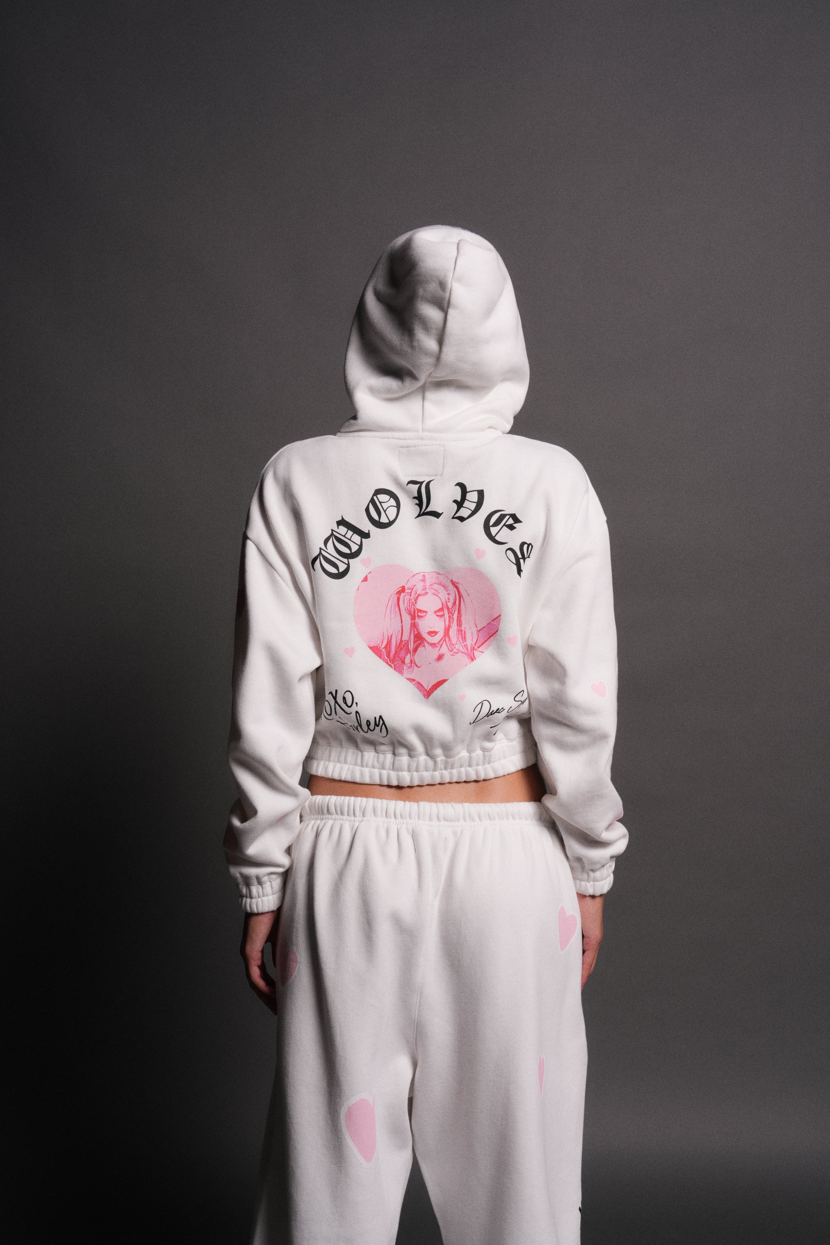 Her Energy "Chambers" (Cropped) Zip Hoodie in Cream — imagem 1