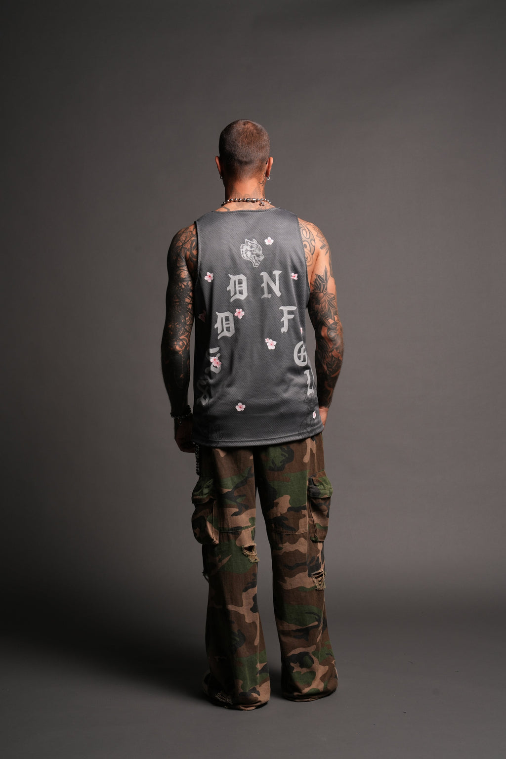 Shadow Blossom Reversible Bball Jersey In Slate Gray / All Of Us Camo - imagem 14