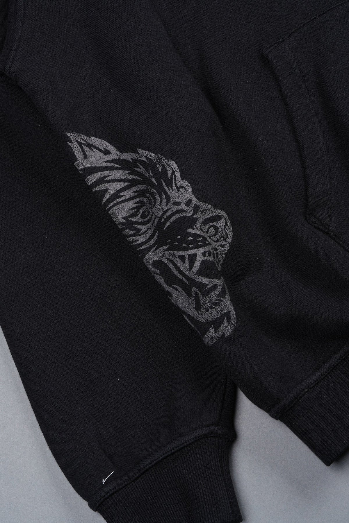 Dont Sleep Pierce Hoodie In Black