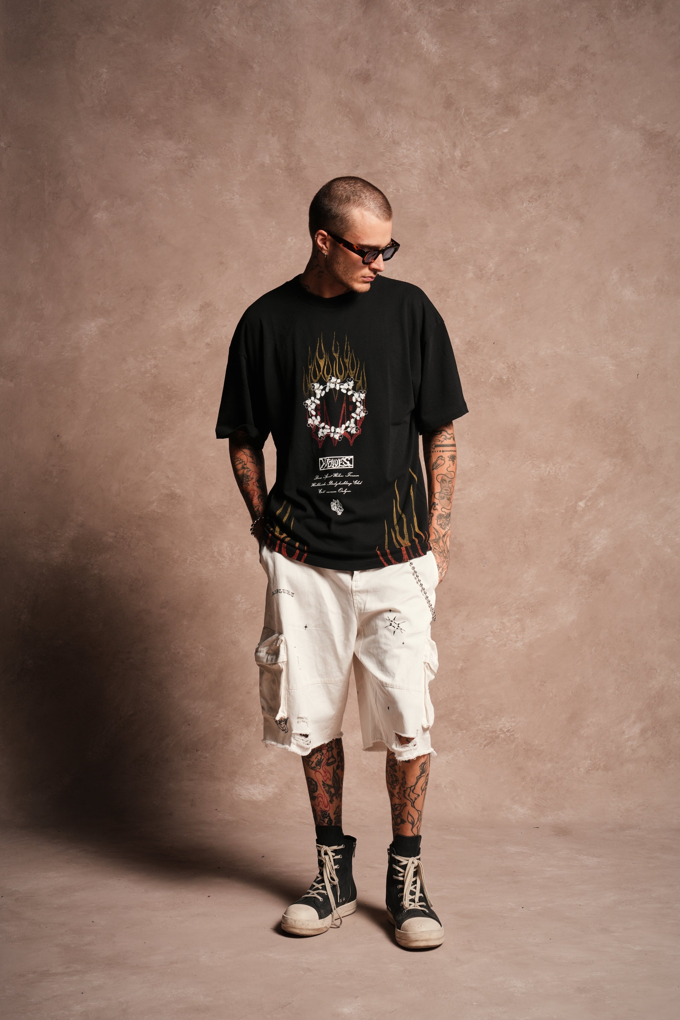 Darc Flash Duke Cargo Shorts in Cream