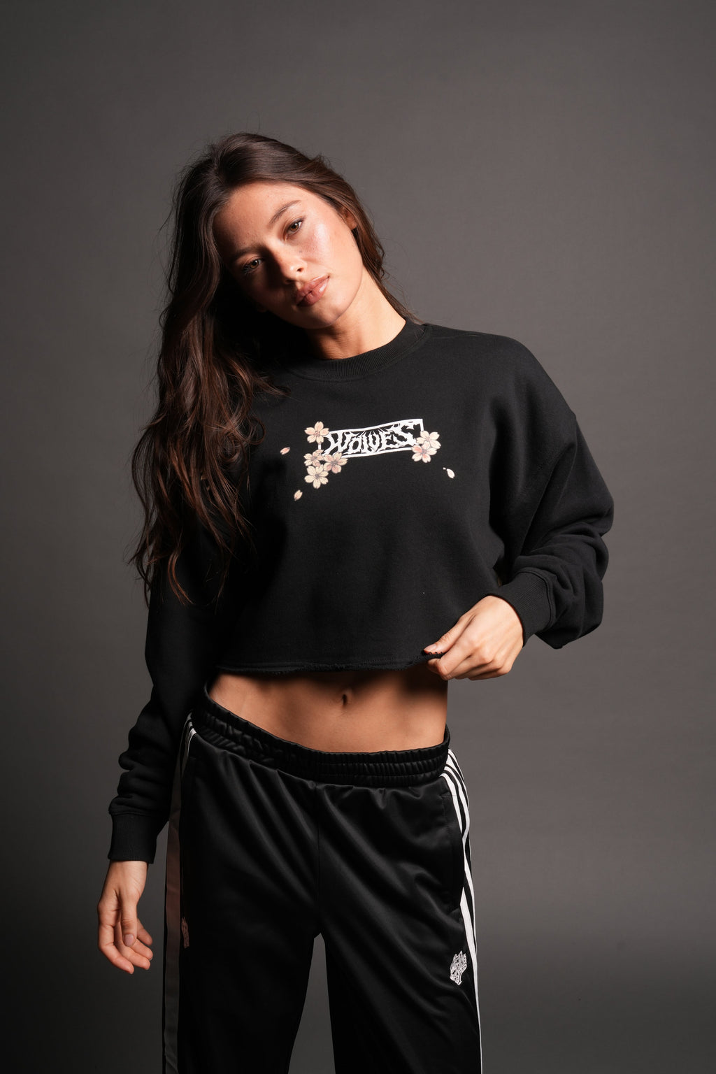 Box Sakura Cropped London Crewneck In Black
