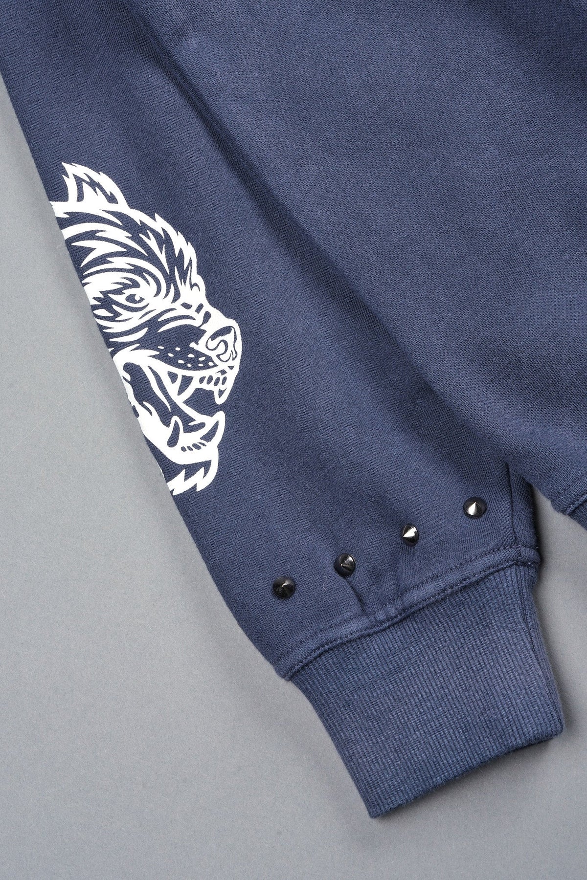 Studded Mantra London Crewneck In Storm Blue Super Sun Fade
