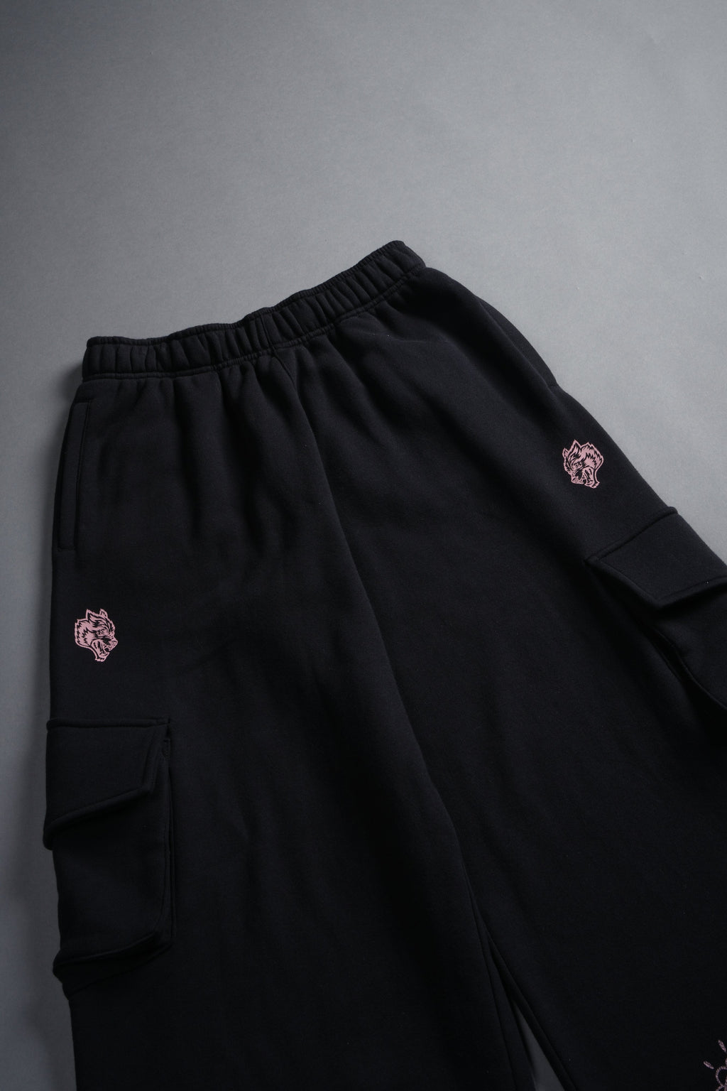 Faded Paisley Durst Cargo Sweats in Black — imagem 4
