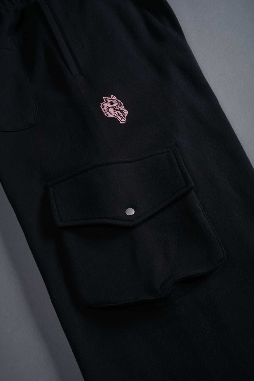 Faded Paisley Durst Cargo Sweats in Black — imagem 8