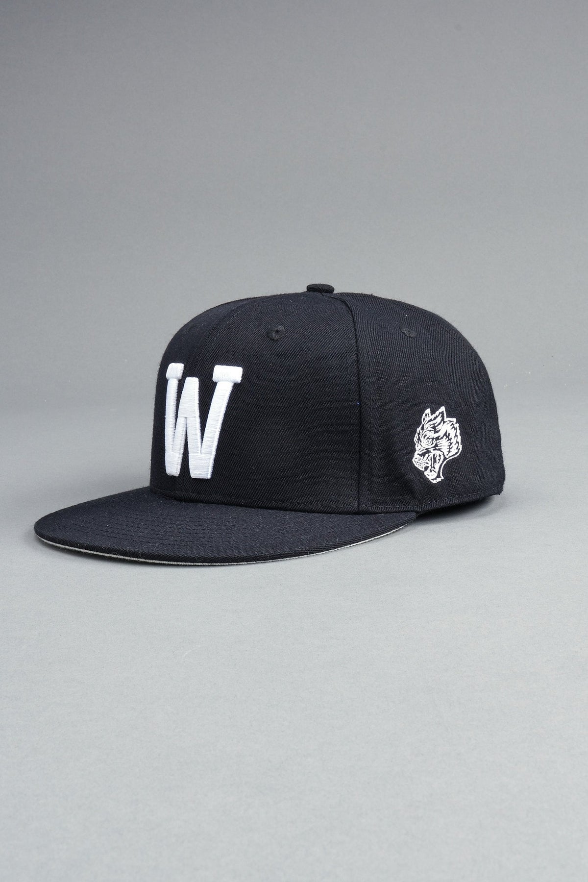 Mantra Fitted Cap In Black