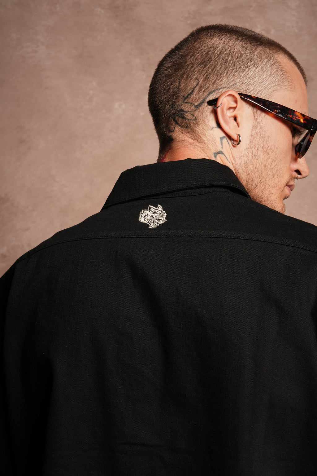 Big Bad Wolf Vinny Button Up Shirt in Black