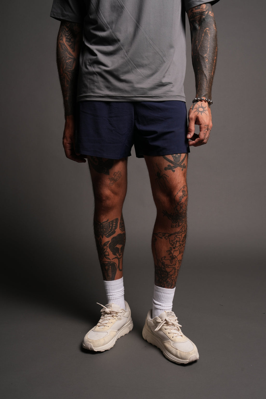 Pyramid V3 Rocky Running Shorts In Navy - imagem 2
