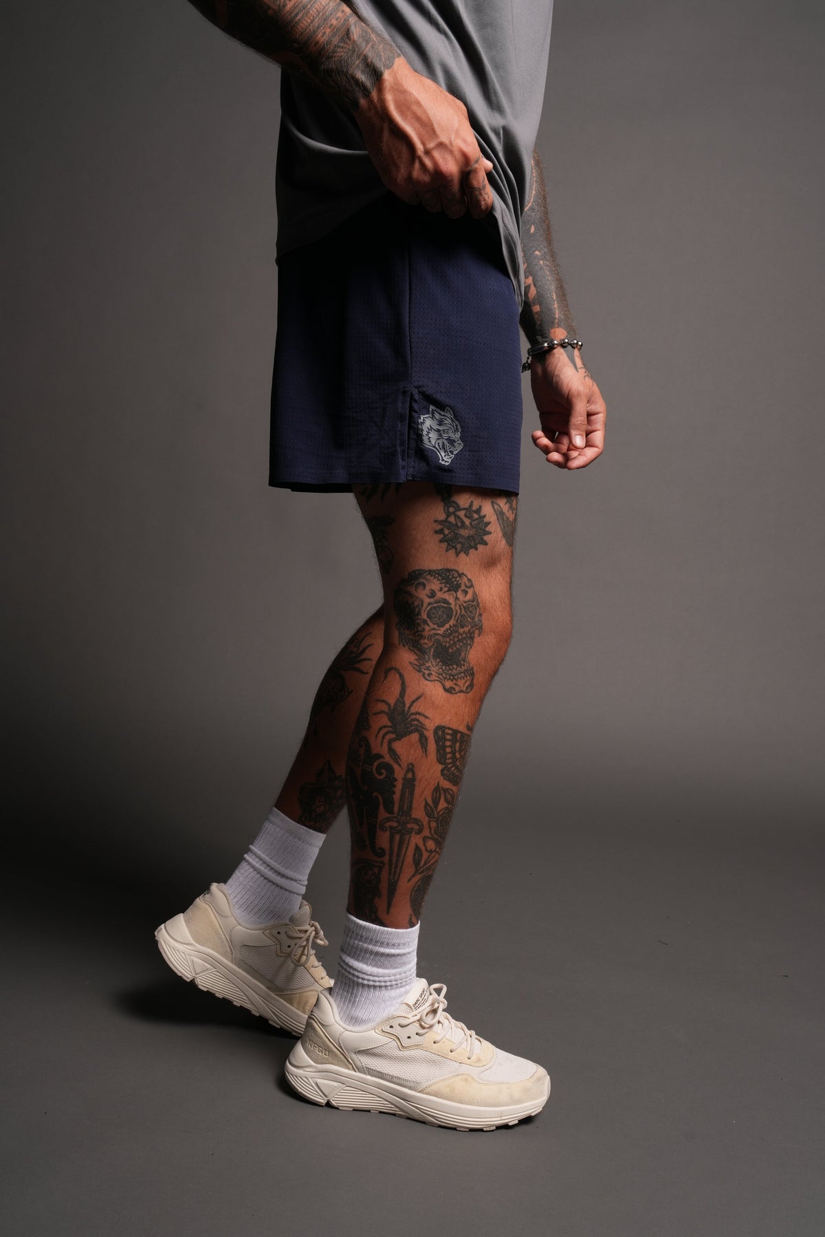 Pyramid V3 Rocky Running Shorts In Navy - imagem 5