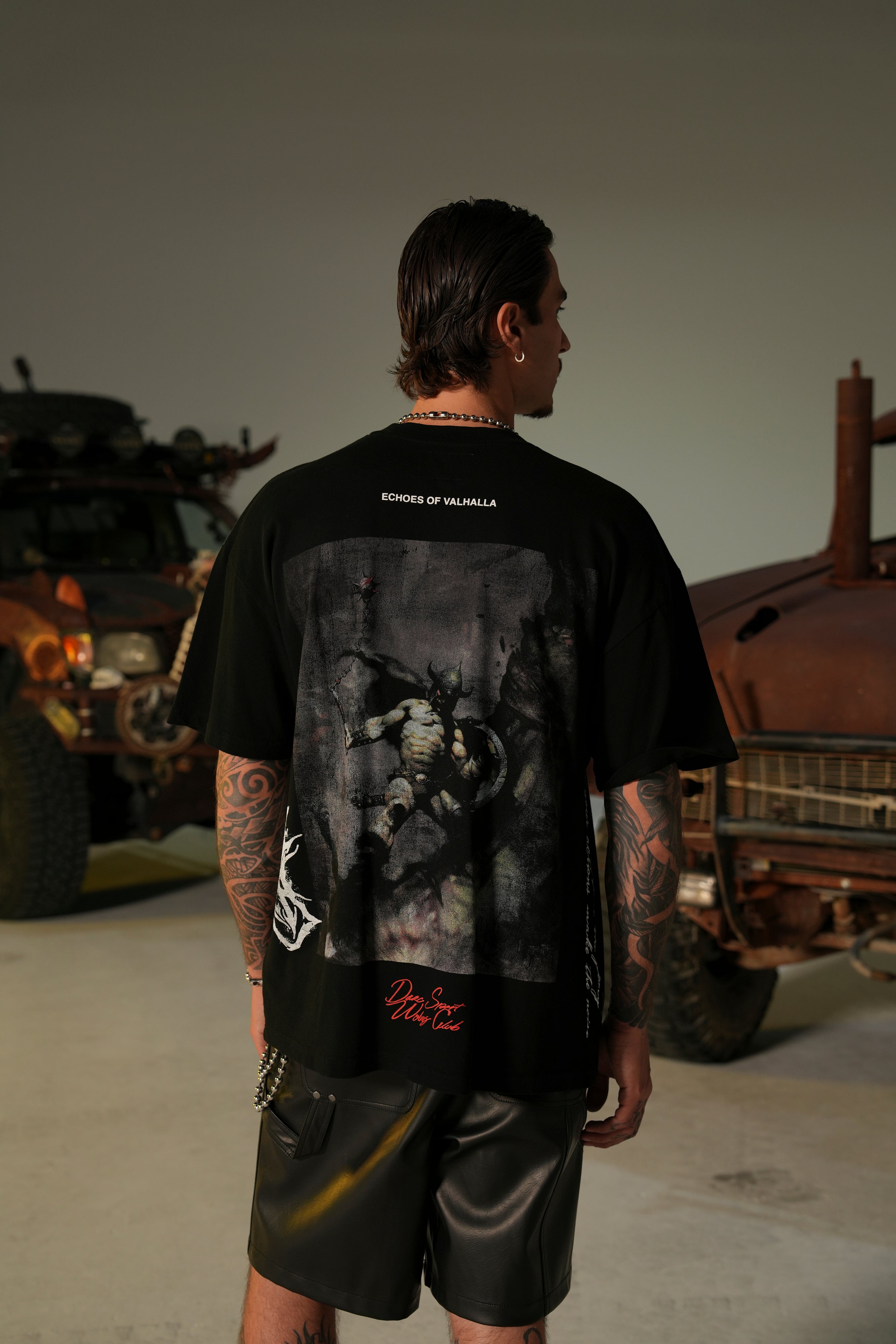 Born Warrior "Side By Side" Series Premium Tee in Black — imagem 5