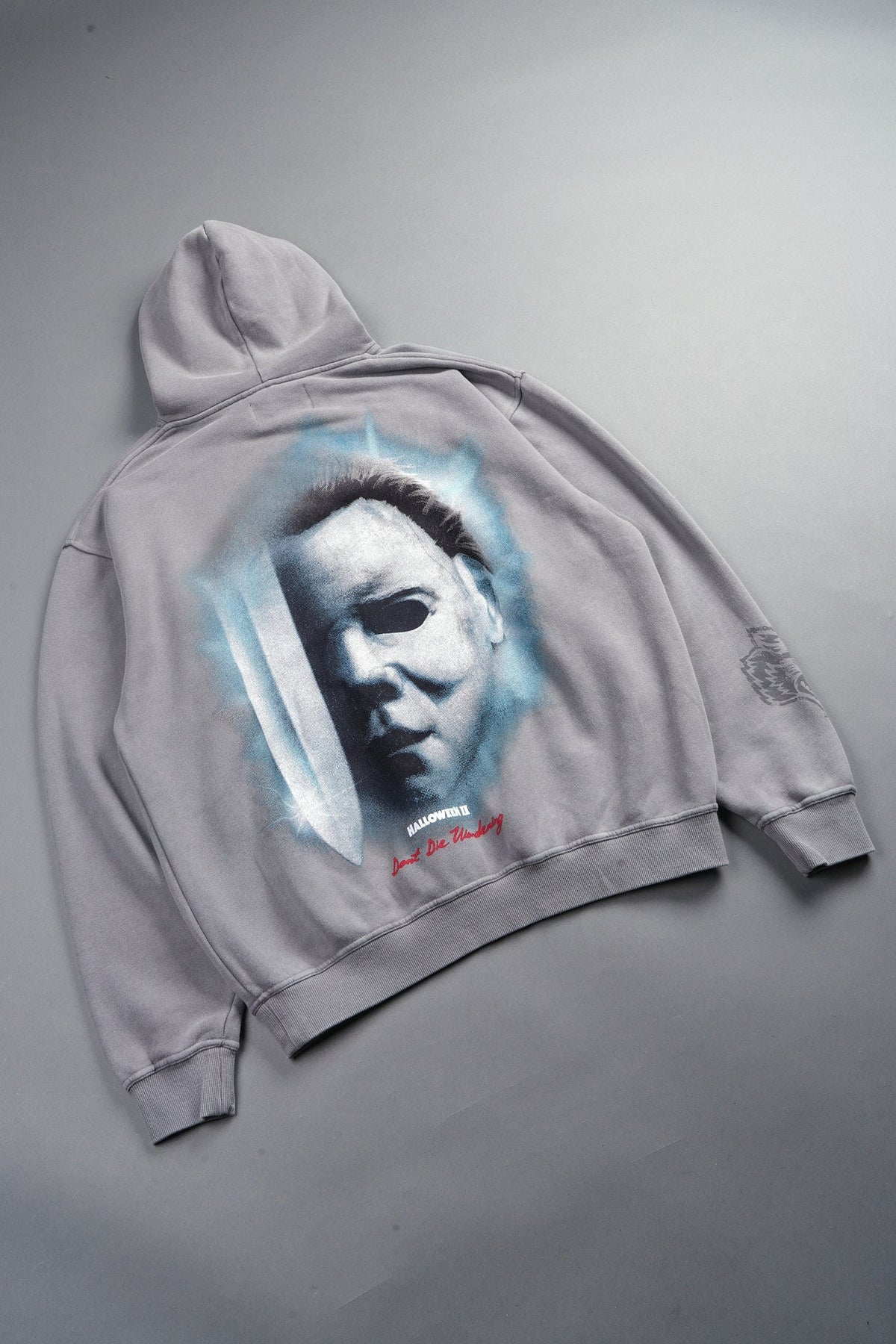 Night Blade Pierce Hoodie In Dove Gray