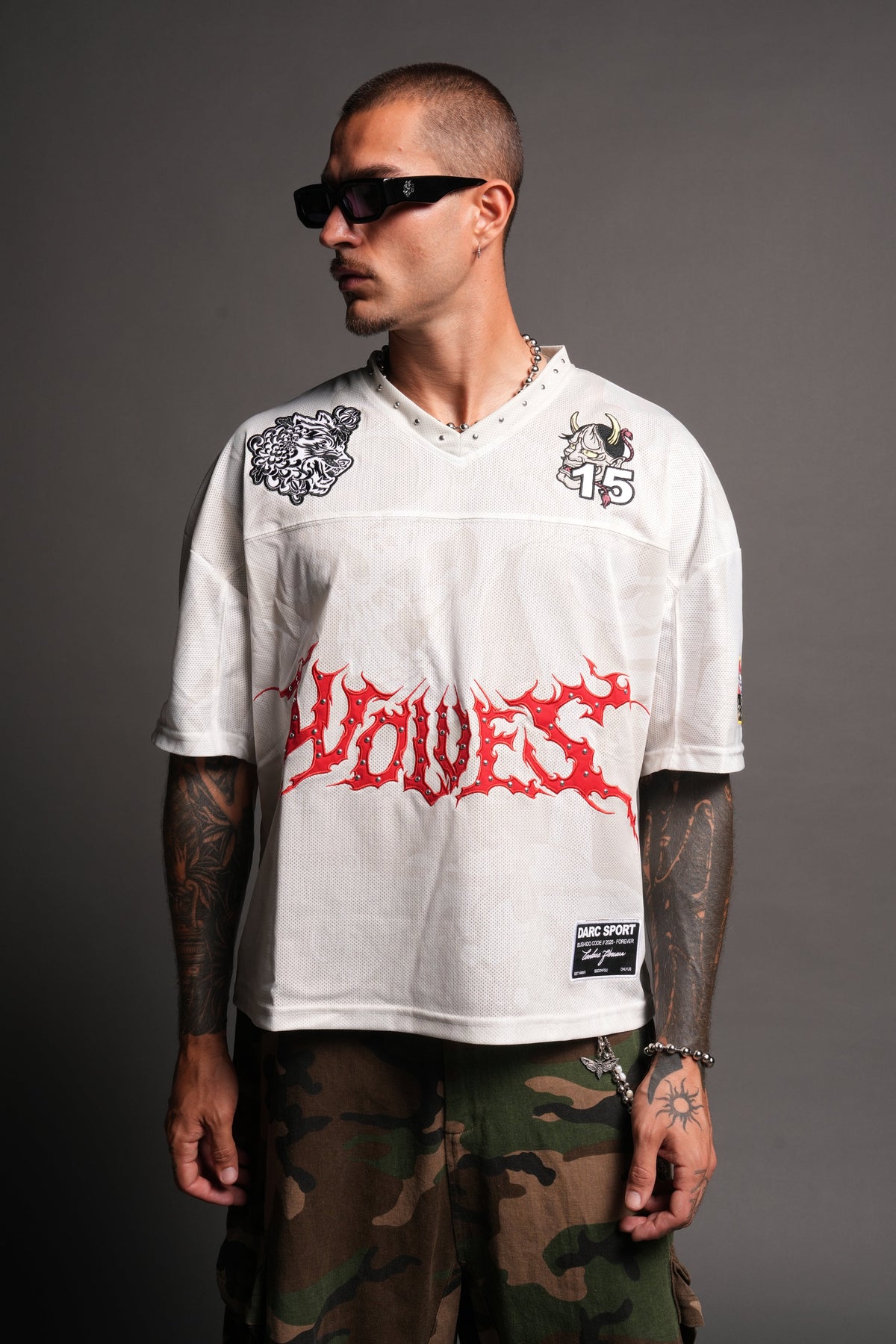 Gashadokuro Emmitt Football Jersey in Cream — imagem 4