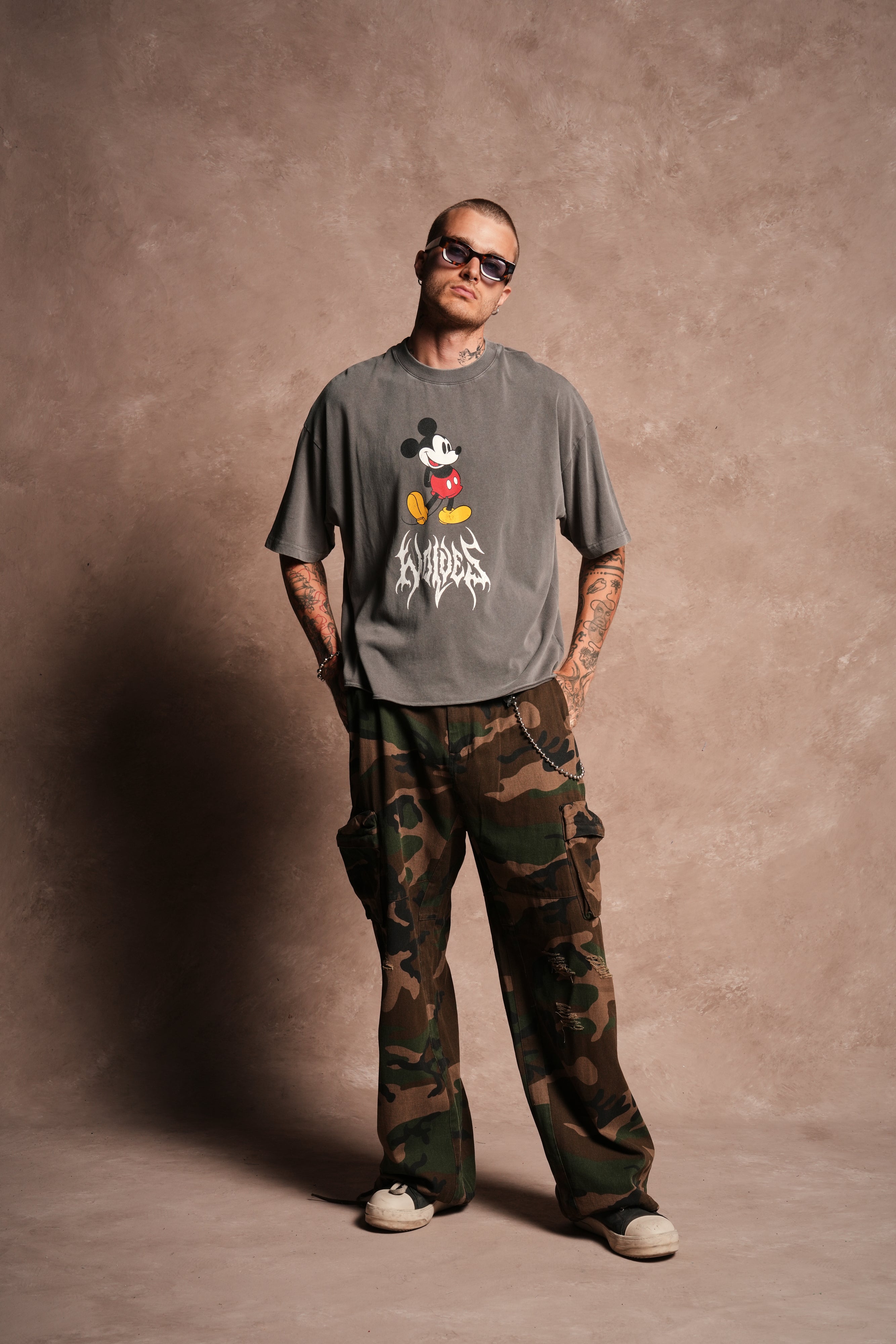 Mickey Mouse Hesh Premium Raw Hem Box Cut Tee in Slate Gray