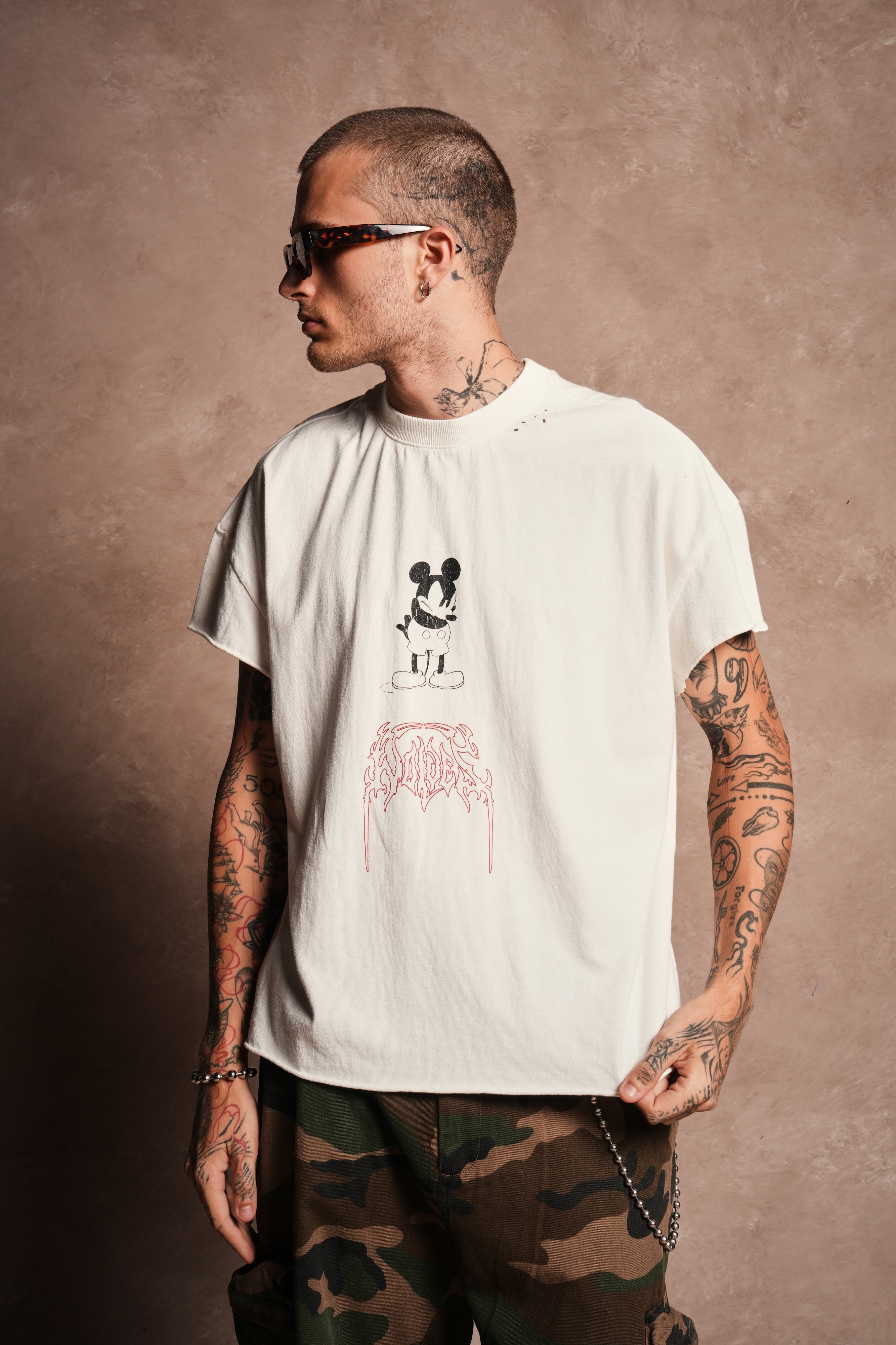 Mickey Mouse Onlyus Distressed Grunge Mid Length Raw Hem Cap Sleeve Tee in Cream