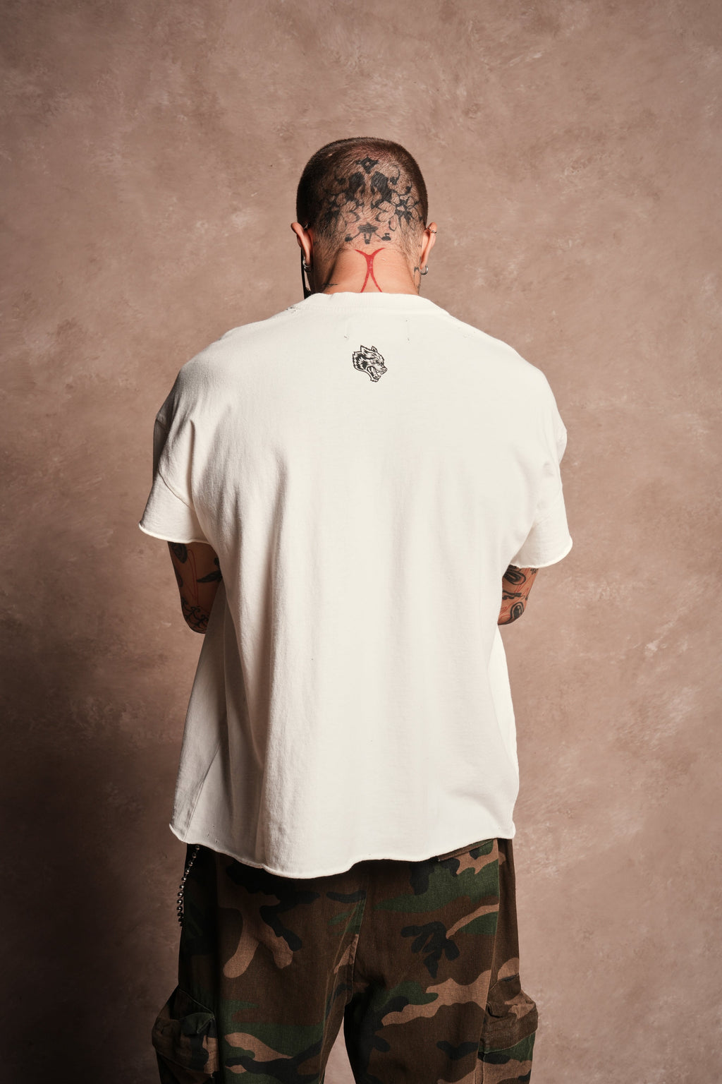 Mickey Mouse Onlyus Distressed Grunge Mid Length Raw Hem Cap Sleeve Tee in Cream
