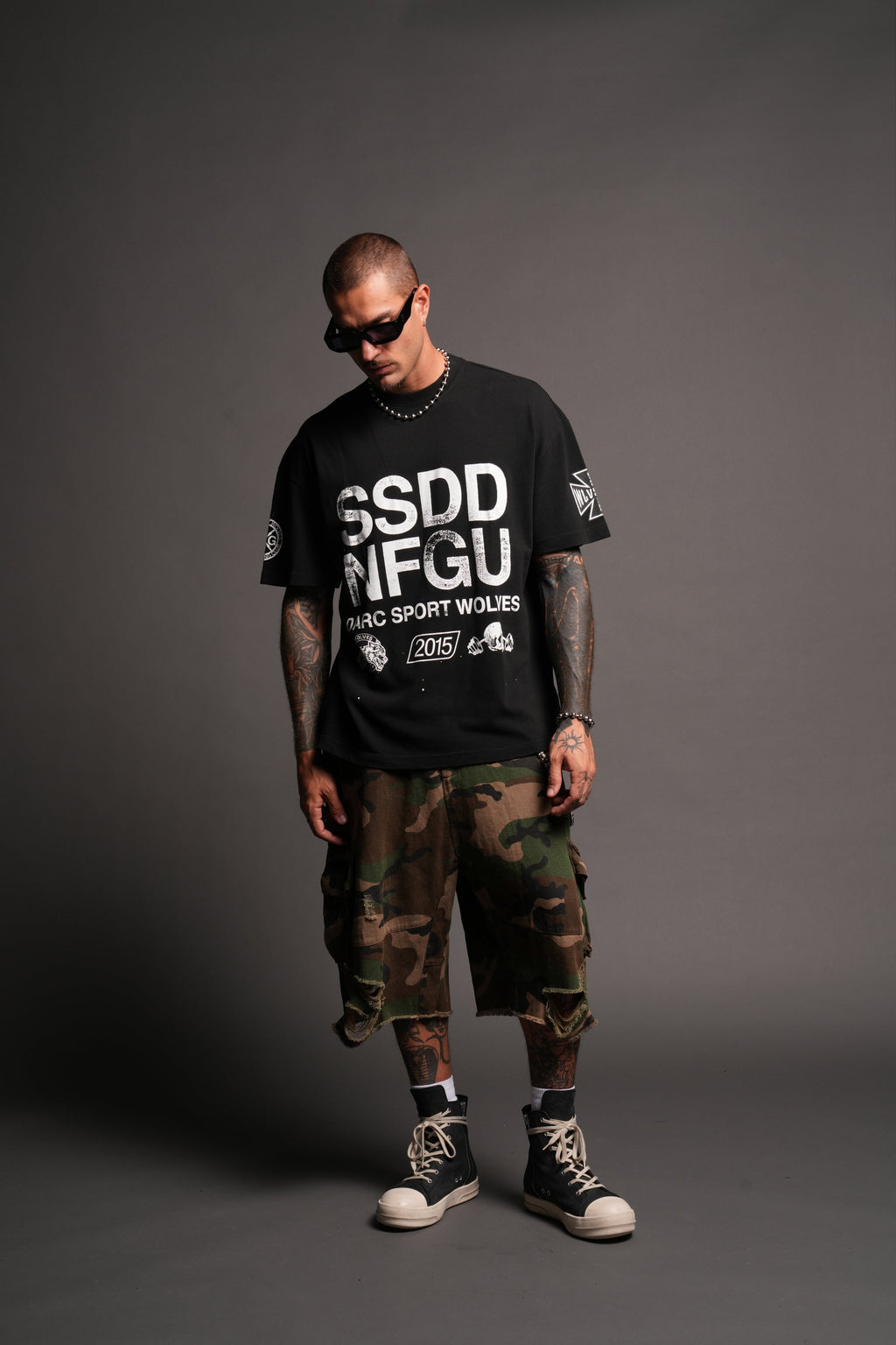 Club Core Premium Oversized Tee In Black - imagem 5