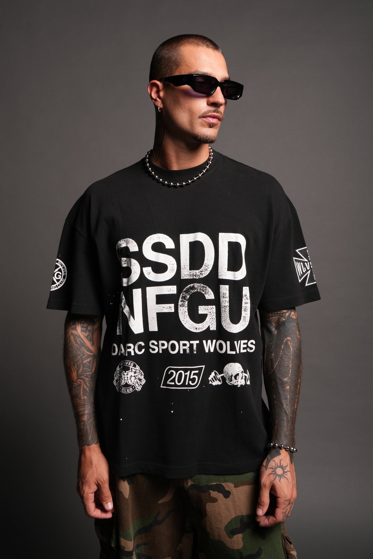 Club Core Premium Oversized Tee In Black - imagem 4