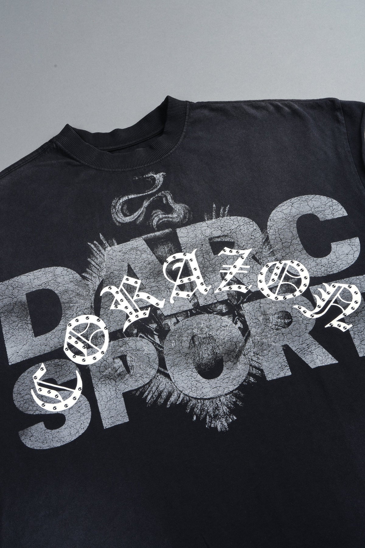 Ds Corazon Grunge Cut-Off Tee In Black Sun Fade