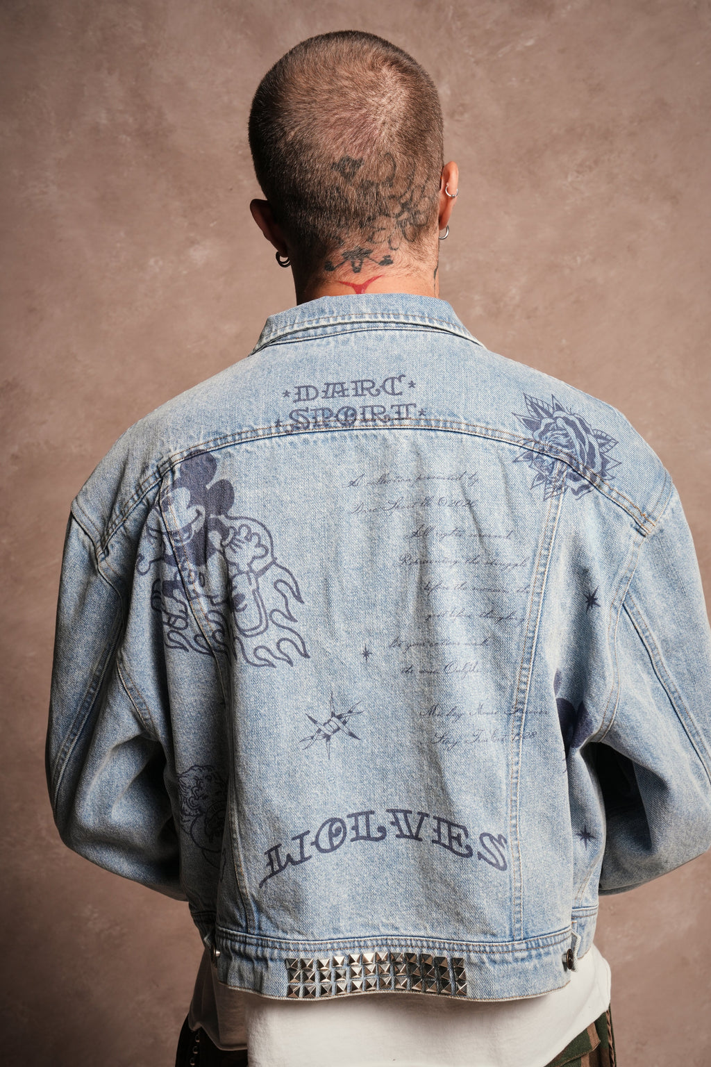 Mickey Flash Cropped American Denim Jacket in Light Wash