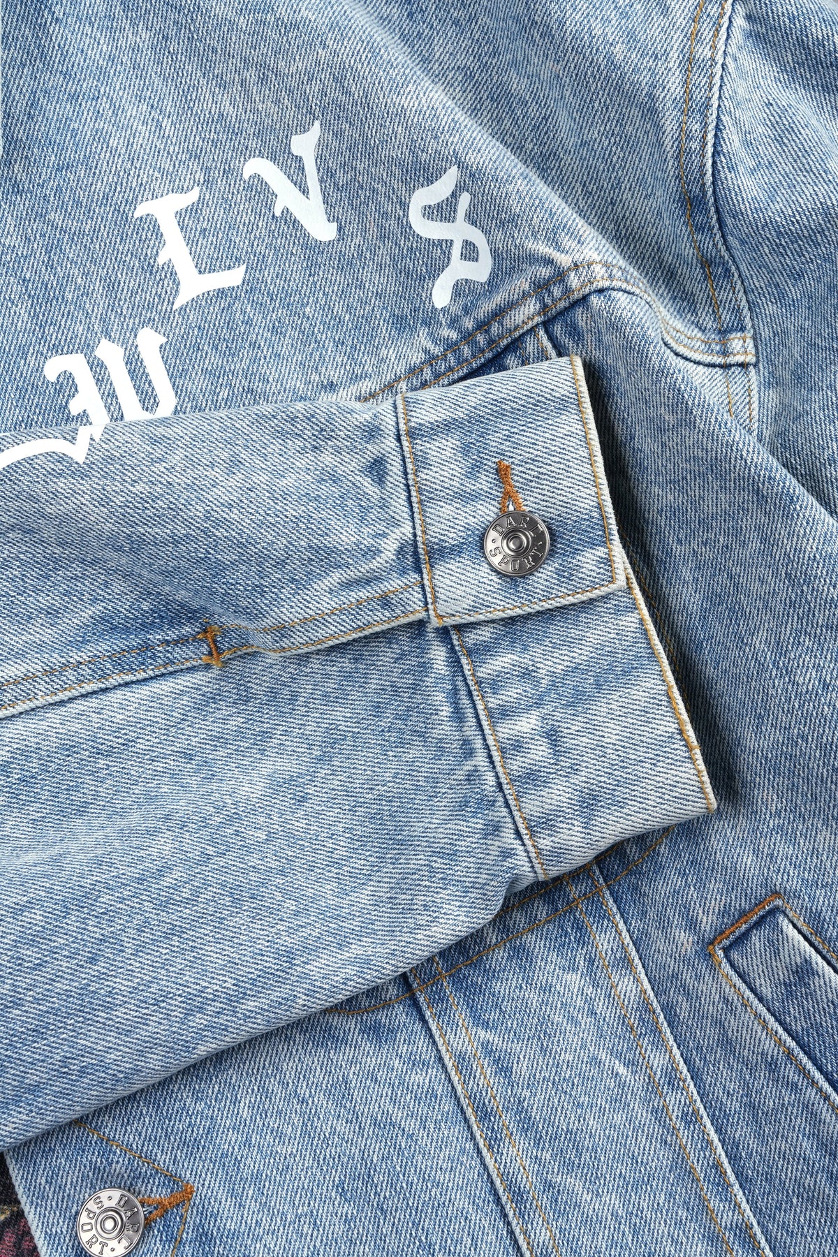 Nuestra Senora Cropped American Denim Jacket In Light Wash
