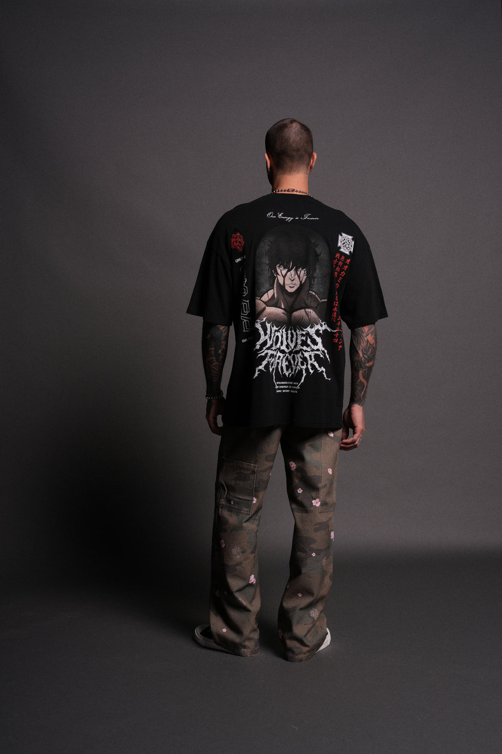 Unbreakable Will "Premium" Oversized Tee in Black — imagem 6