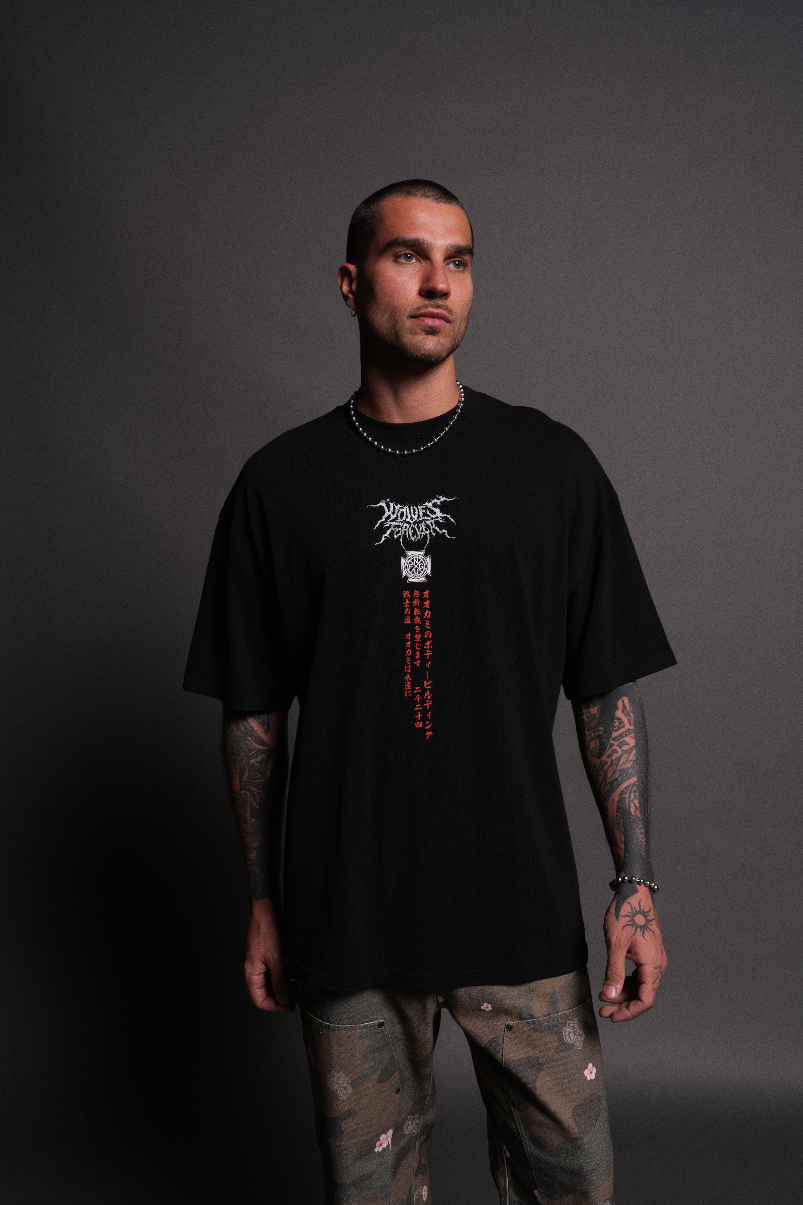 Unbreakable Will "Premium" Oversized Tee in Black — imagem 2