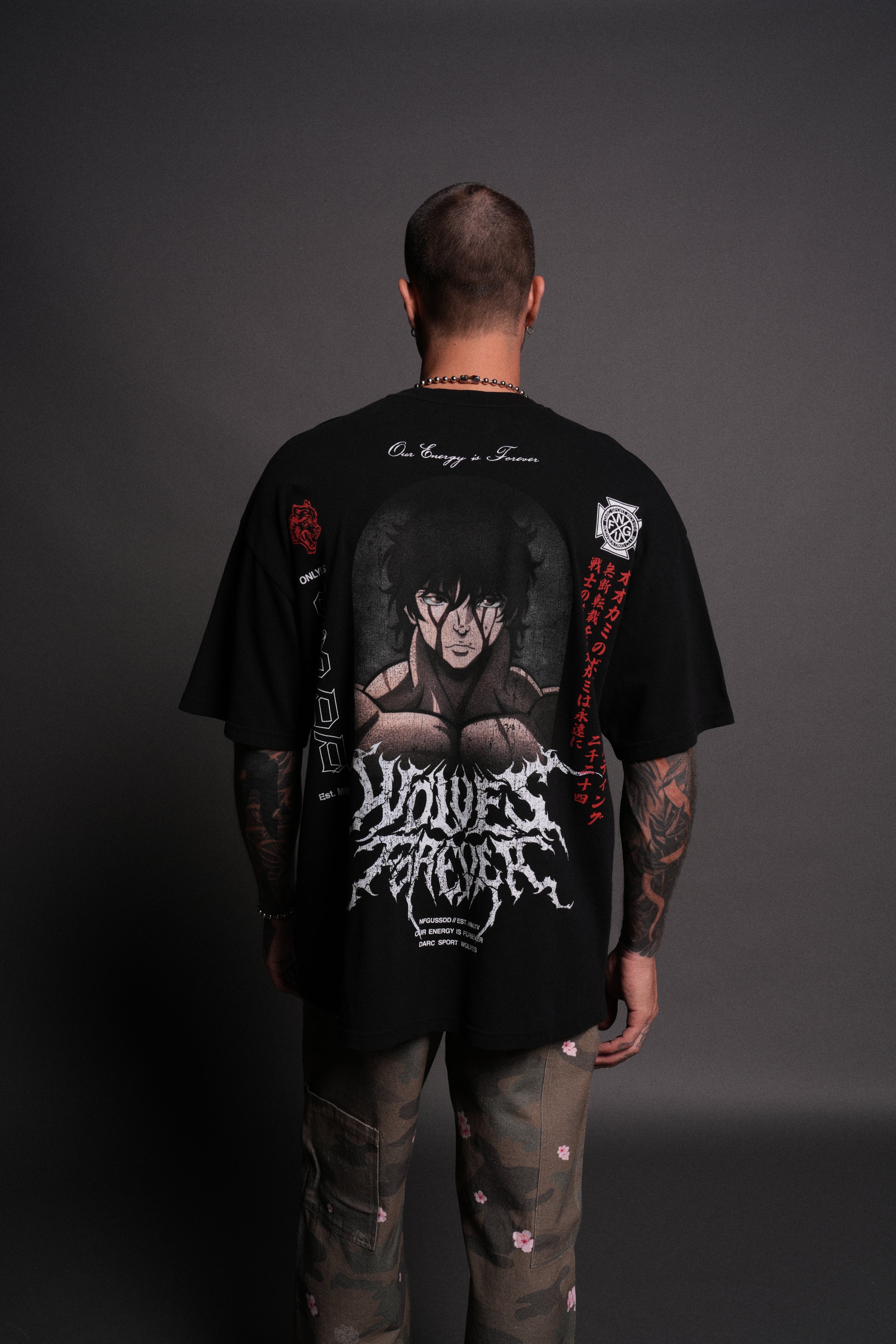 Unbreakable Will "Premium" Oversized Tee in Black — imagem 4