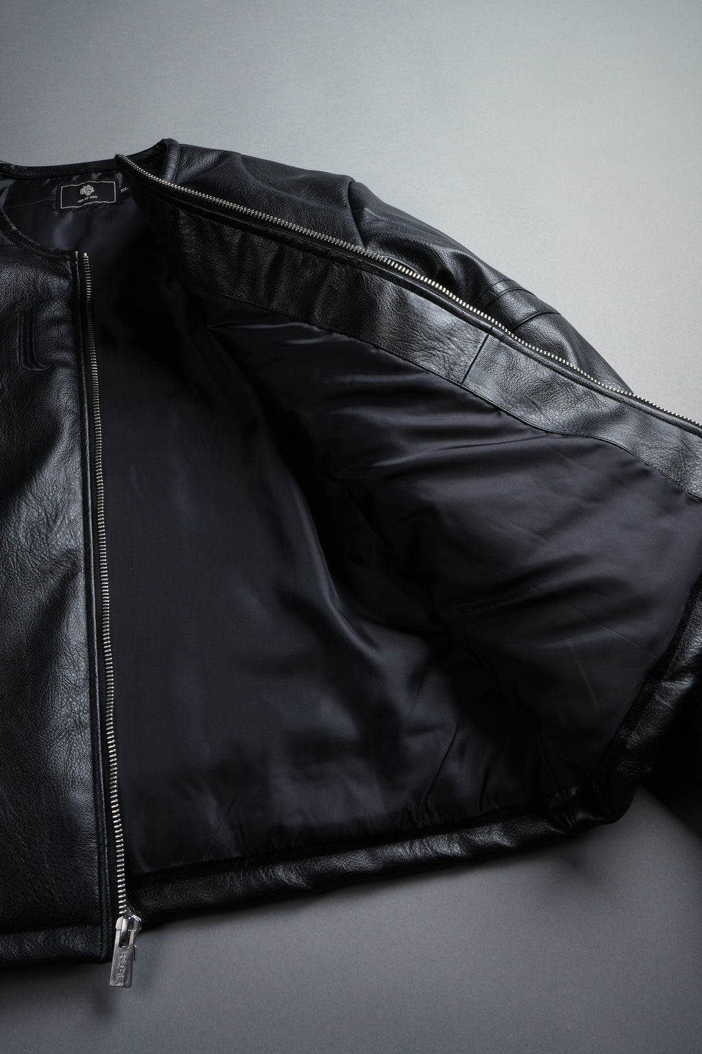 Wolves Pyramid Jesse Biker Jacket in Black - imagem 13