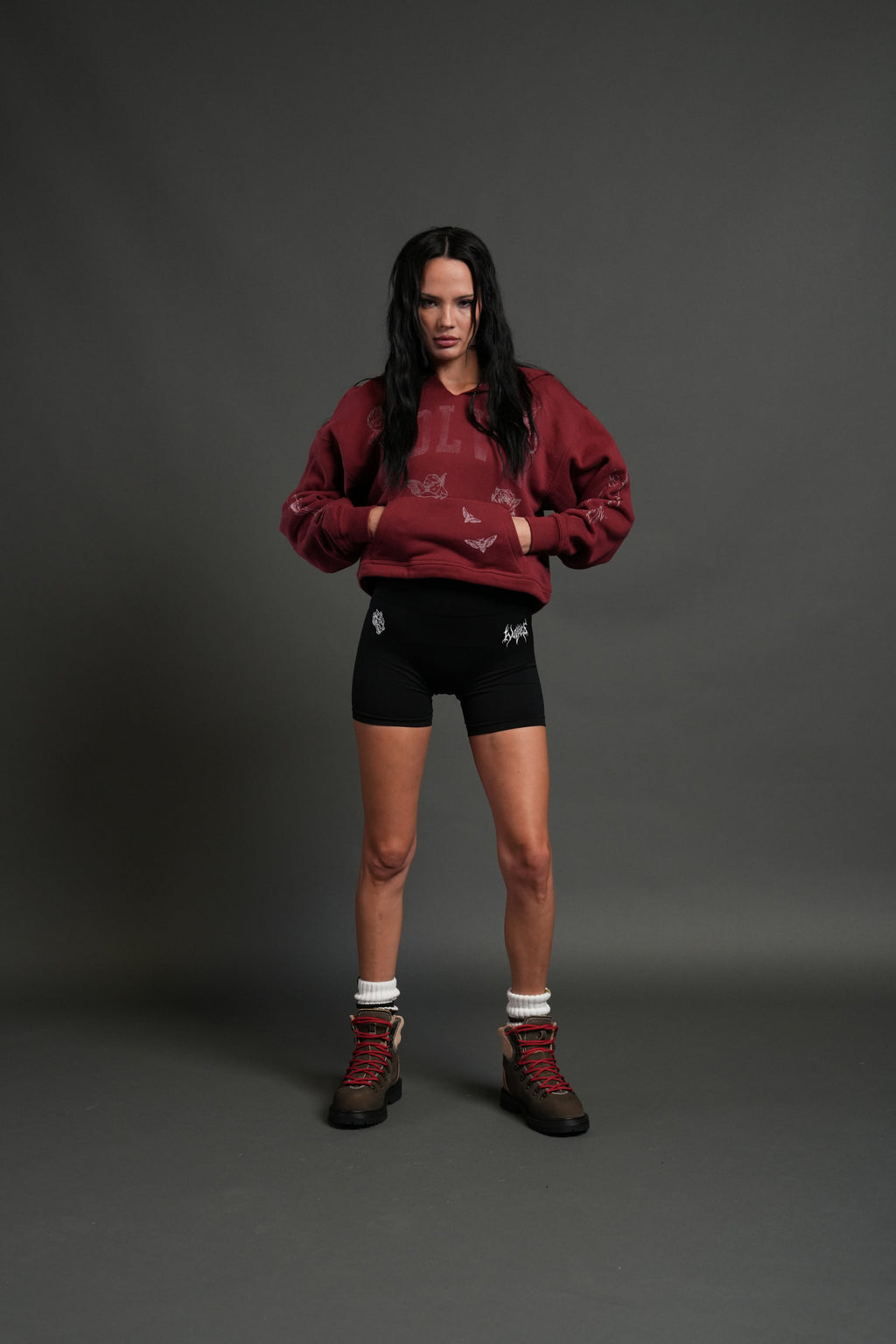 Fallen Cherub "Dempsey" (Cropped) Hoodie in Cherry Red — imagem 3