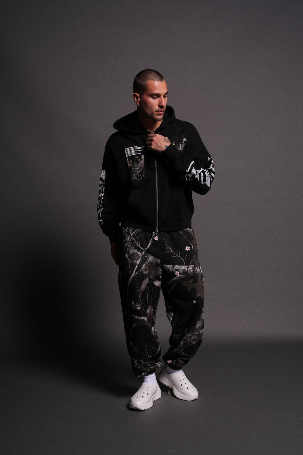 Hanma Legacy Darco Double Zip Hoodie in Black — imagem 5
