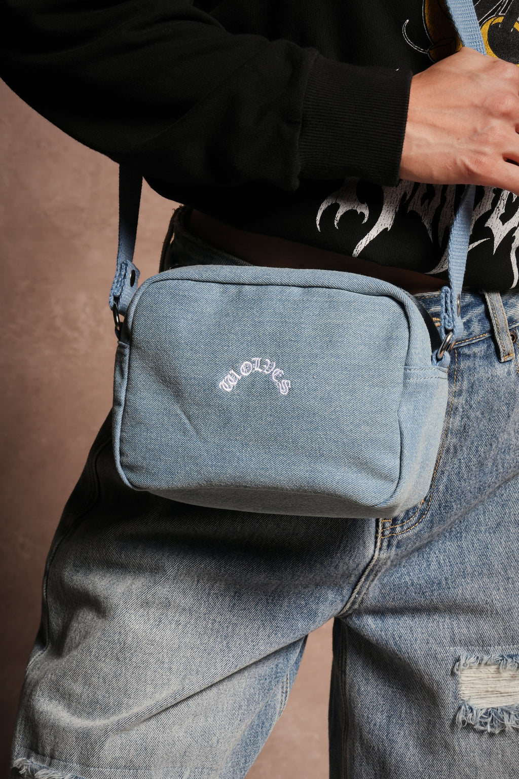 Wolves OnlyUs Reeves Side Bag in Denim