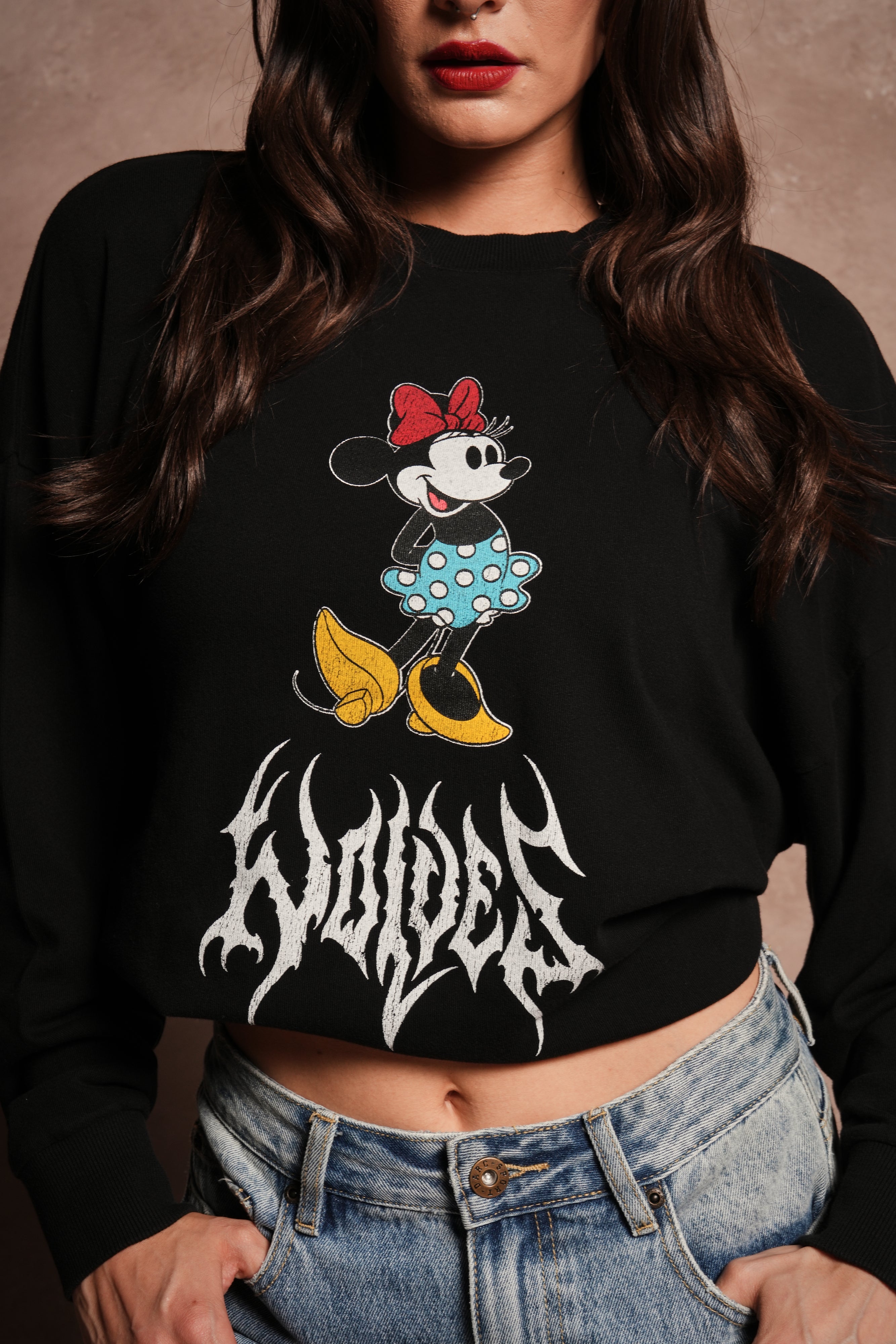 Minnie Mouse Hesh Premium Box Cut Ls Tee in Black