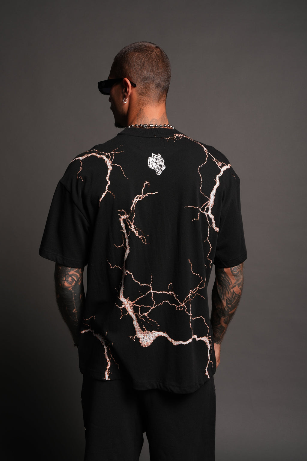Lightning Frvr Premium Oversized Tee in Black - imagem 2