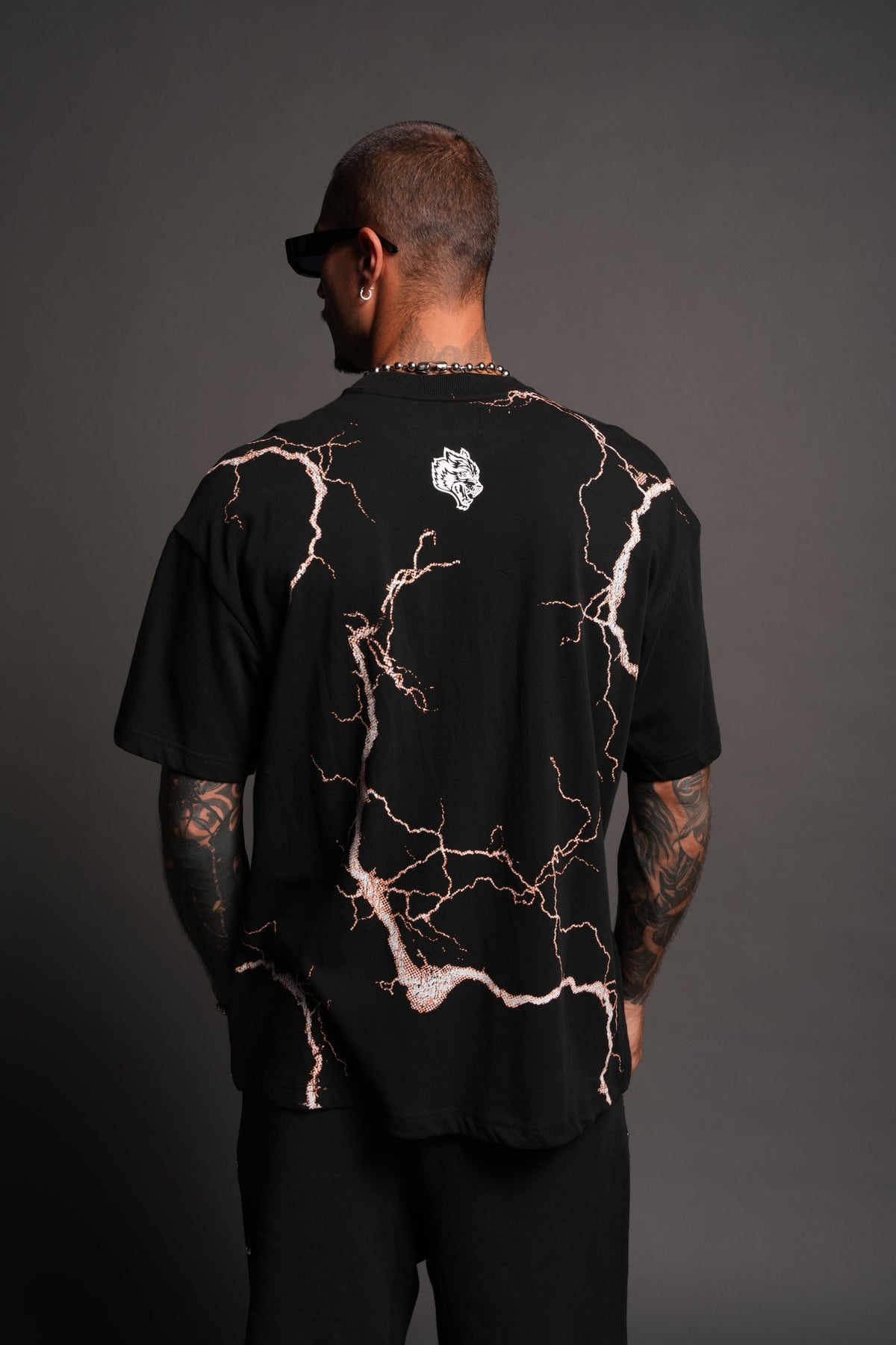 Lightning Frvr Premium Oversized Tee in Black - imagem 2