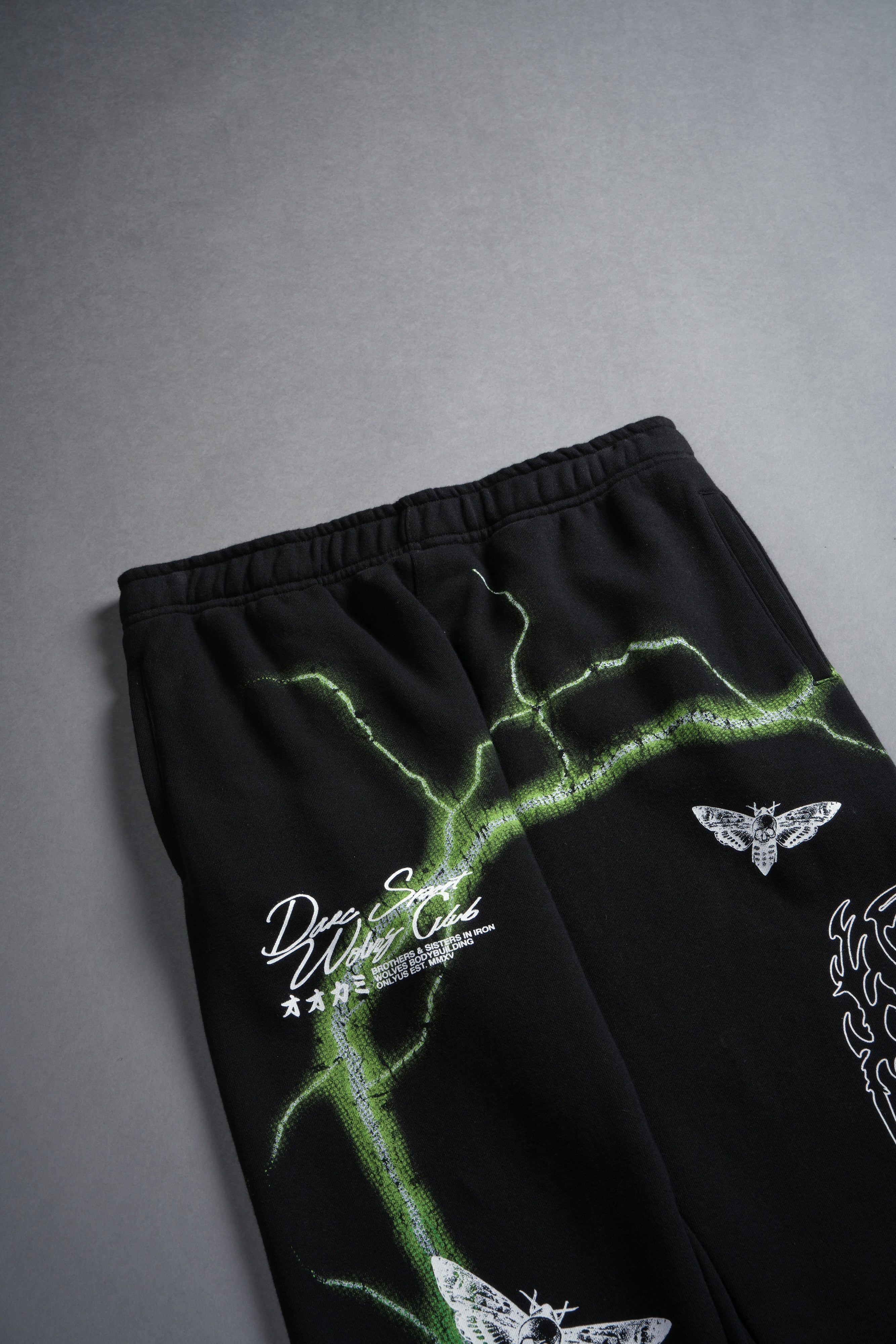 Charged Up She Post Lounge Sweats in Black — imagem 8