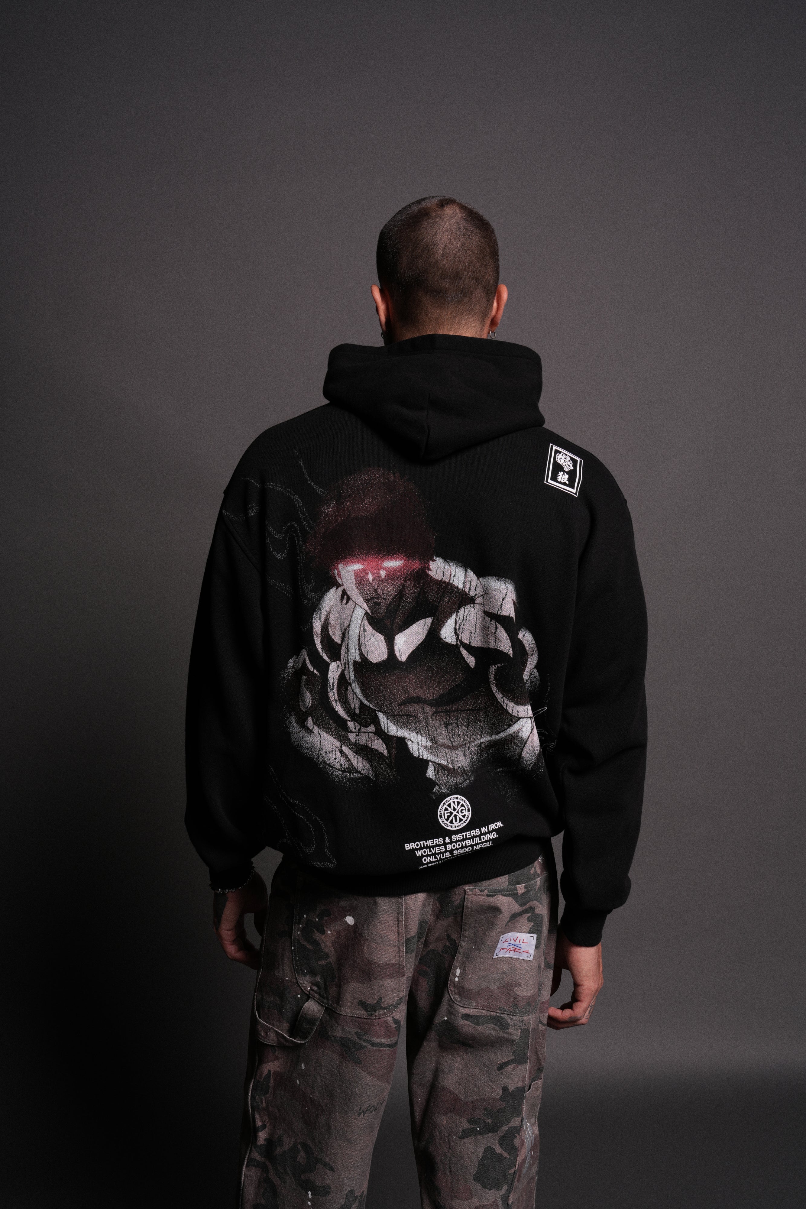 Baki Hanma "Pierce" Hoodie in Black — imagem 4