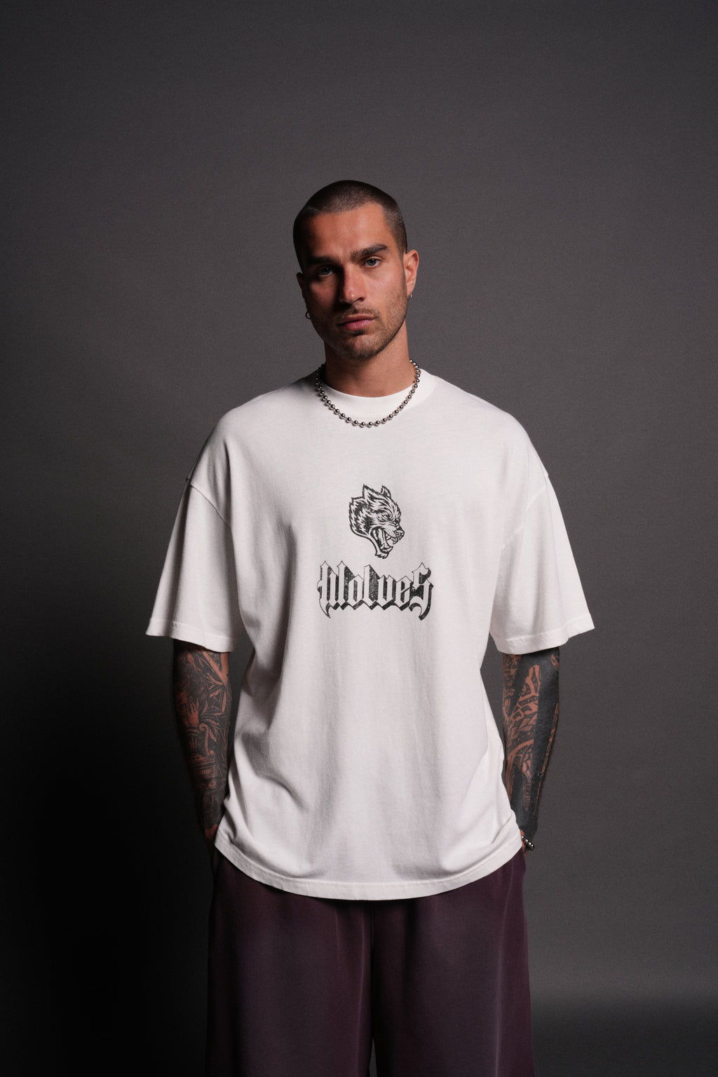 Determined "Premium" Oversized Tee in Cream — imagem 2
