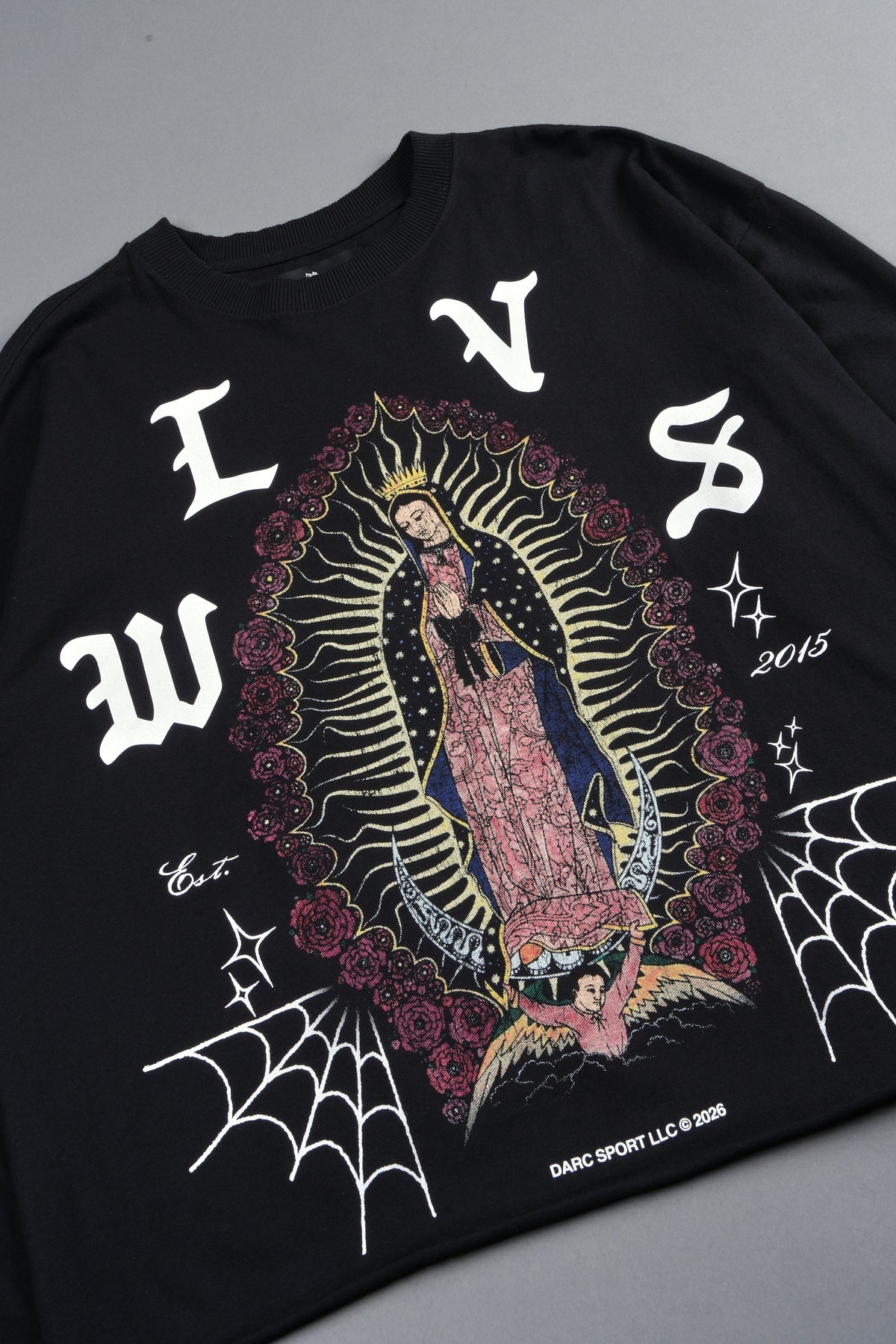 Dama De Las Rosas Grunge Mid Length Raw Hem Ls Tee In Black