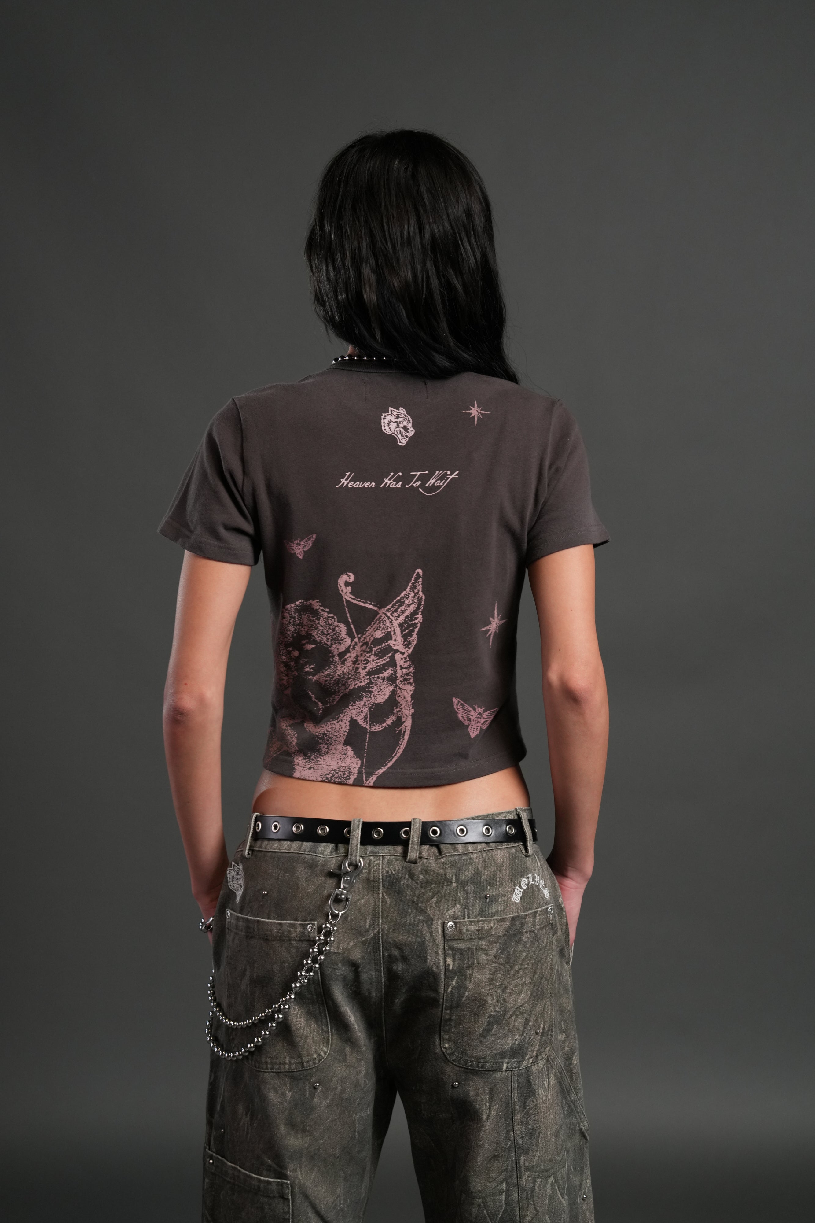Sacred Flash "Timeless" Tee in Darc Brown Drift Wash — imagem 2