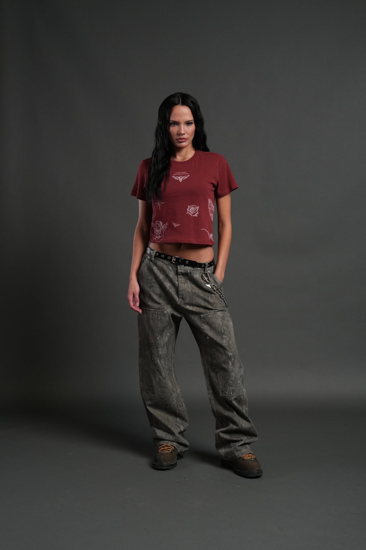 Sacred Flash "Timeless" Tee in Cherry Red - imagem 3