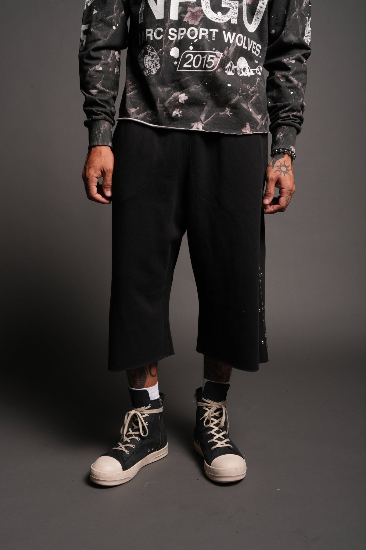 Wolves Heritage Lennox Sweat Pants In Black - imagem 2