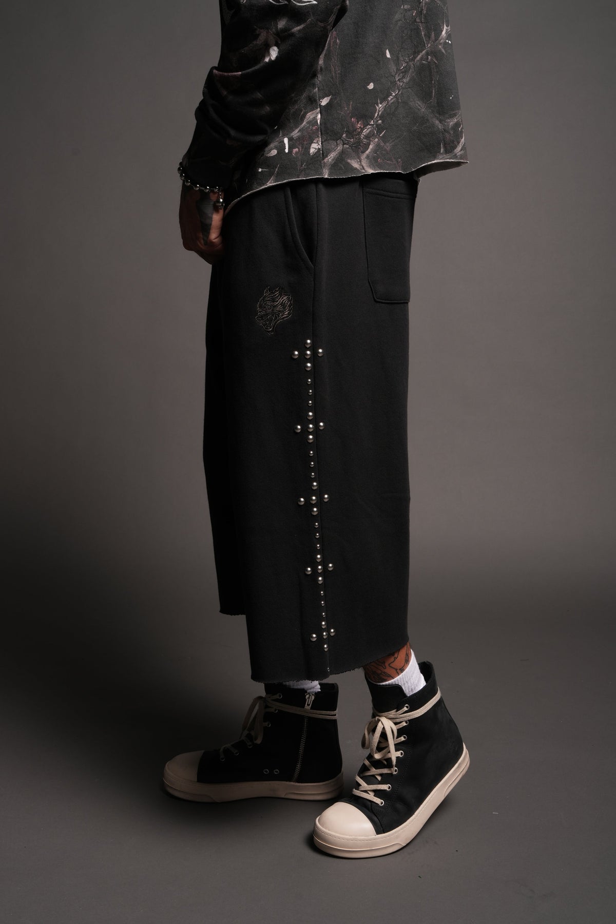 Wolves Heritage Lennox Sweat Pants In Black - imagem 4