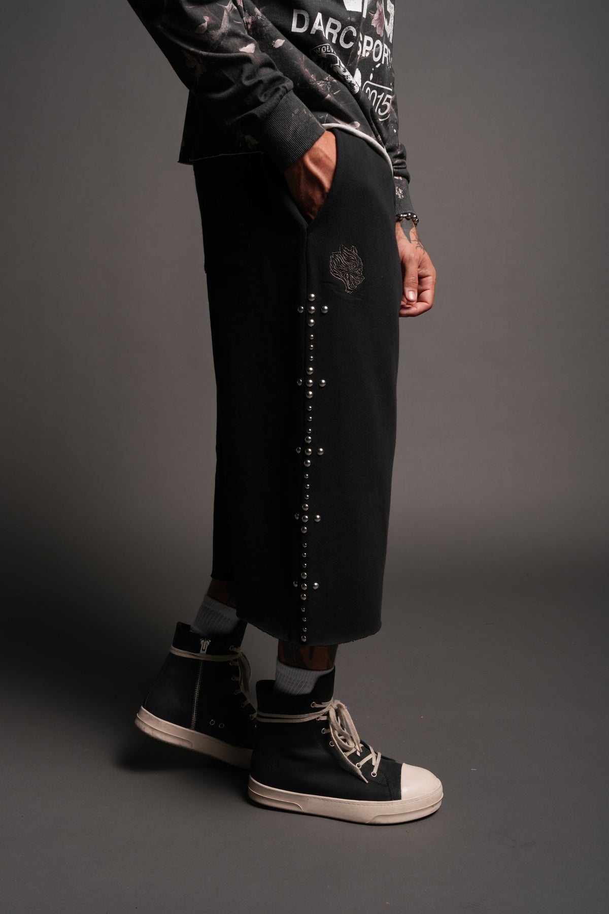 Wolves Heritage Lennox Sweat Pants In Black - imagem 5