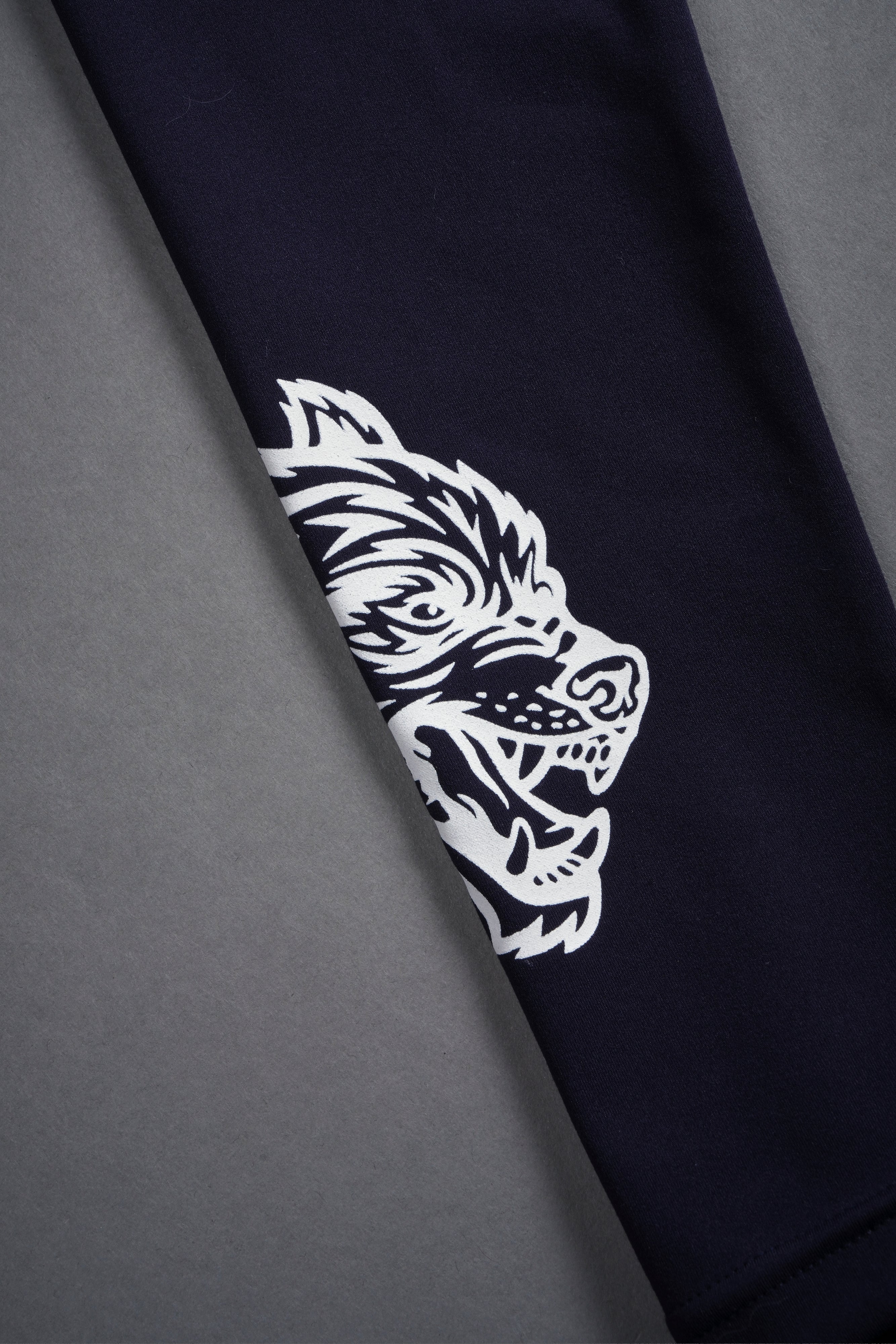 Go Wolves L/S "Energy" Top in Nightshade — imagem 8