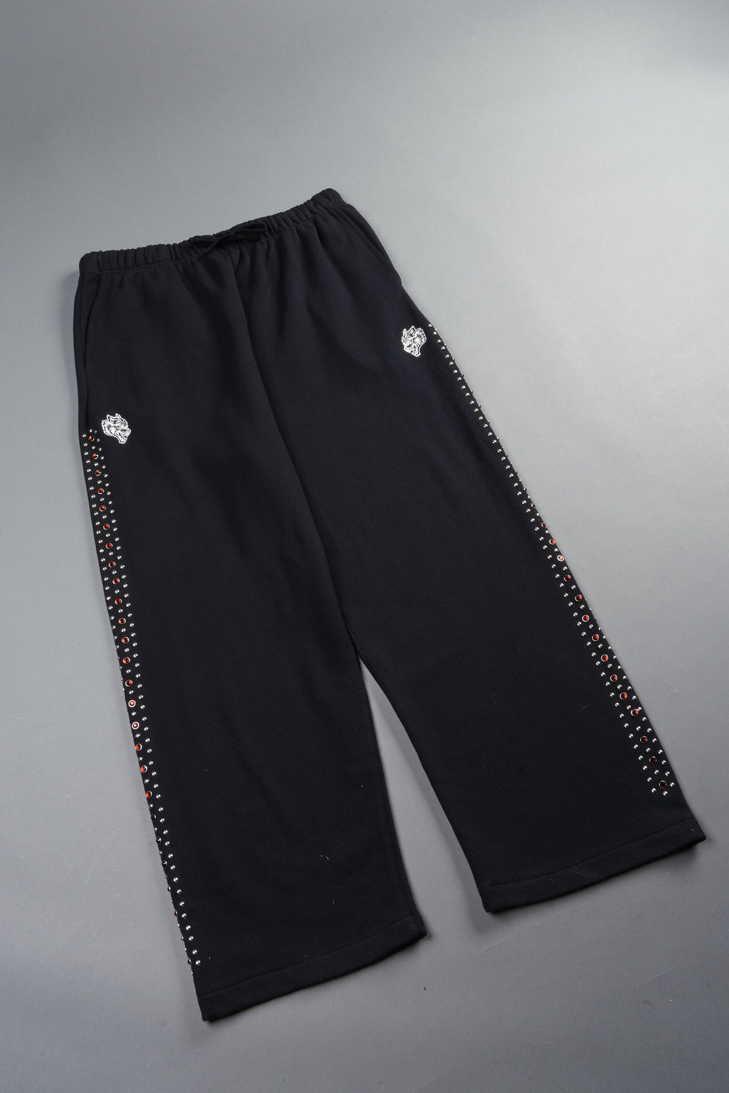 Stud Muerto Baggier Bigelow Sweat Pants In Black