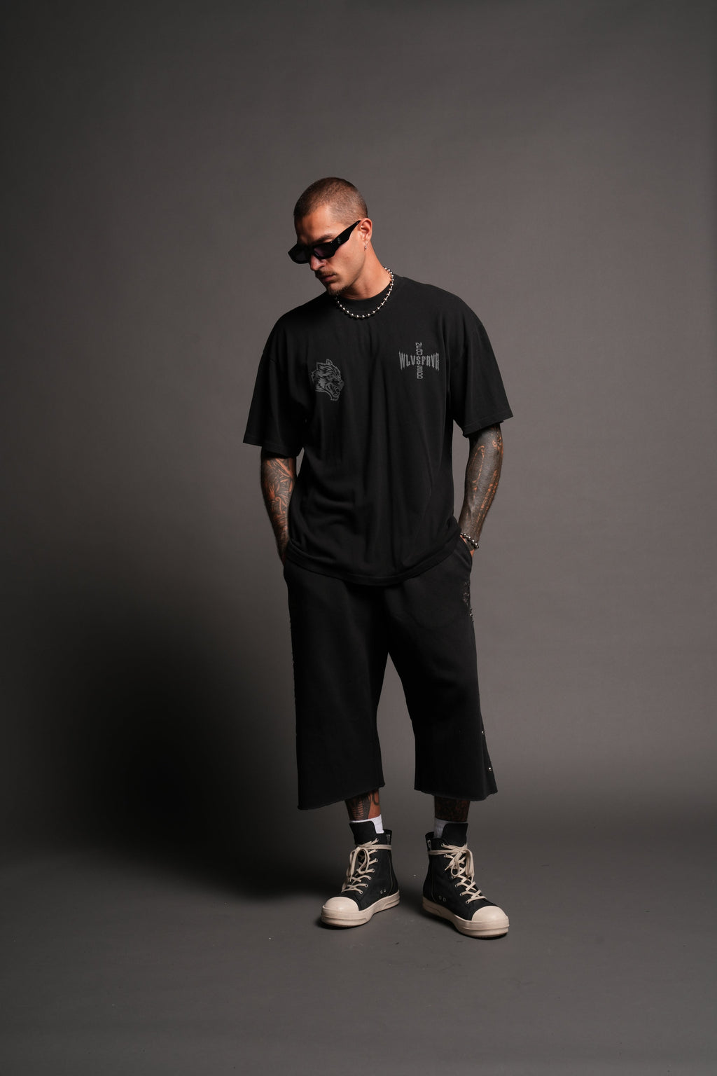 All Of Us 1 Of 500 Premium Oversized Tee In Black - imagem 5