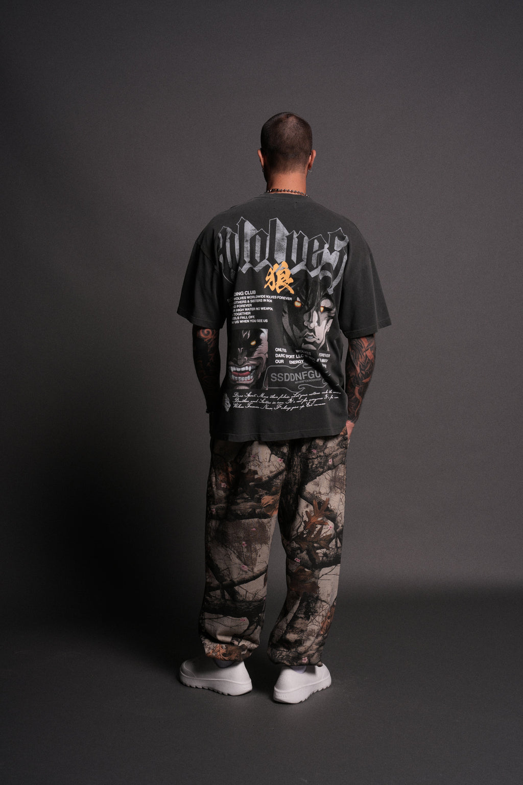 Hanma Legacy "Premium" Oversized Tee in Wolf Gray — imagem 6