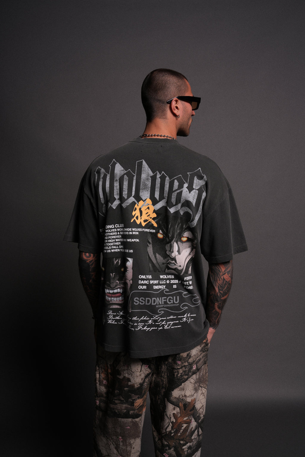 Hanma Legacy "Premium" Oversized Tee in Wolf Gray — imagem 4