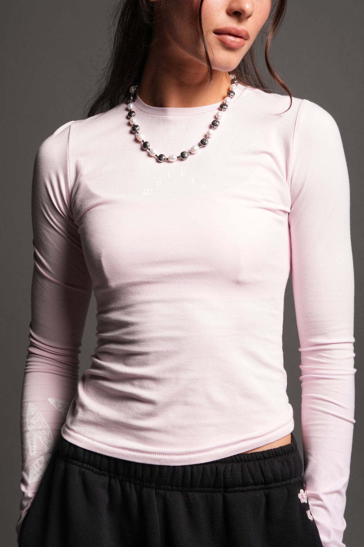 Moth Pyramid Eden Ls Tee In Blush Pink - imagem 3