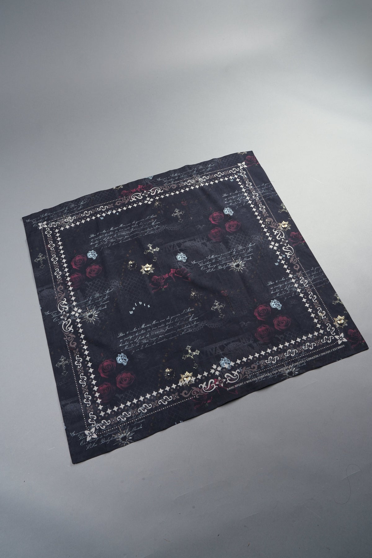 Wolves Pyramid Babushka Scarf In Midnight Sorrow